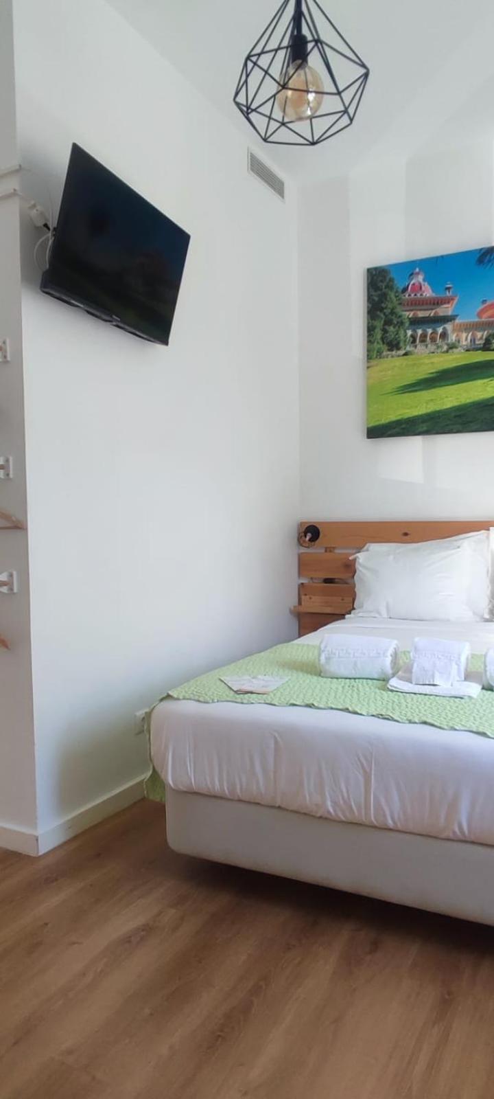 Double Room with Shared Toilet photo 3