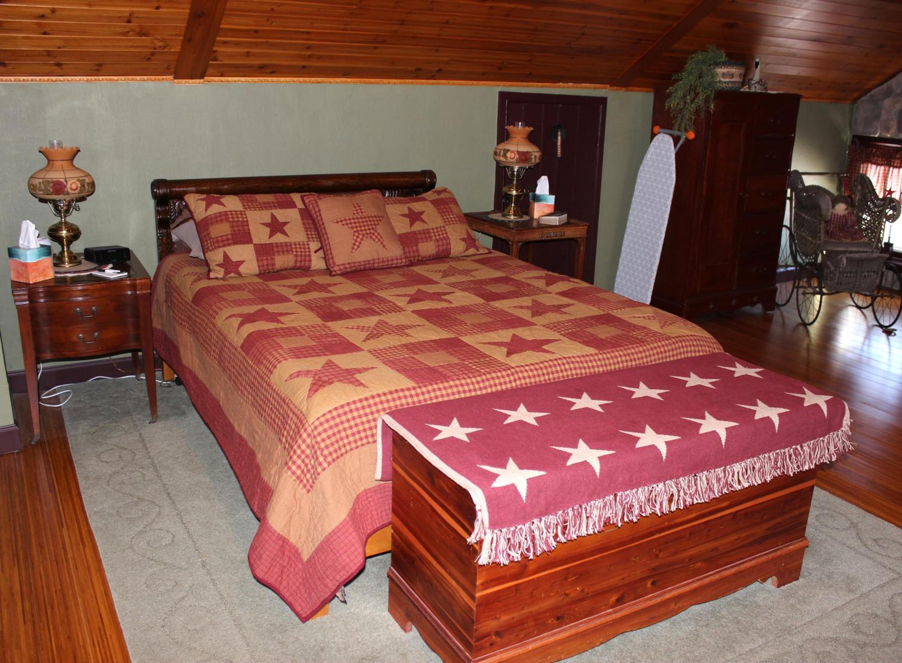 Deluxe Queen Room photo 1