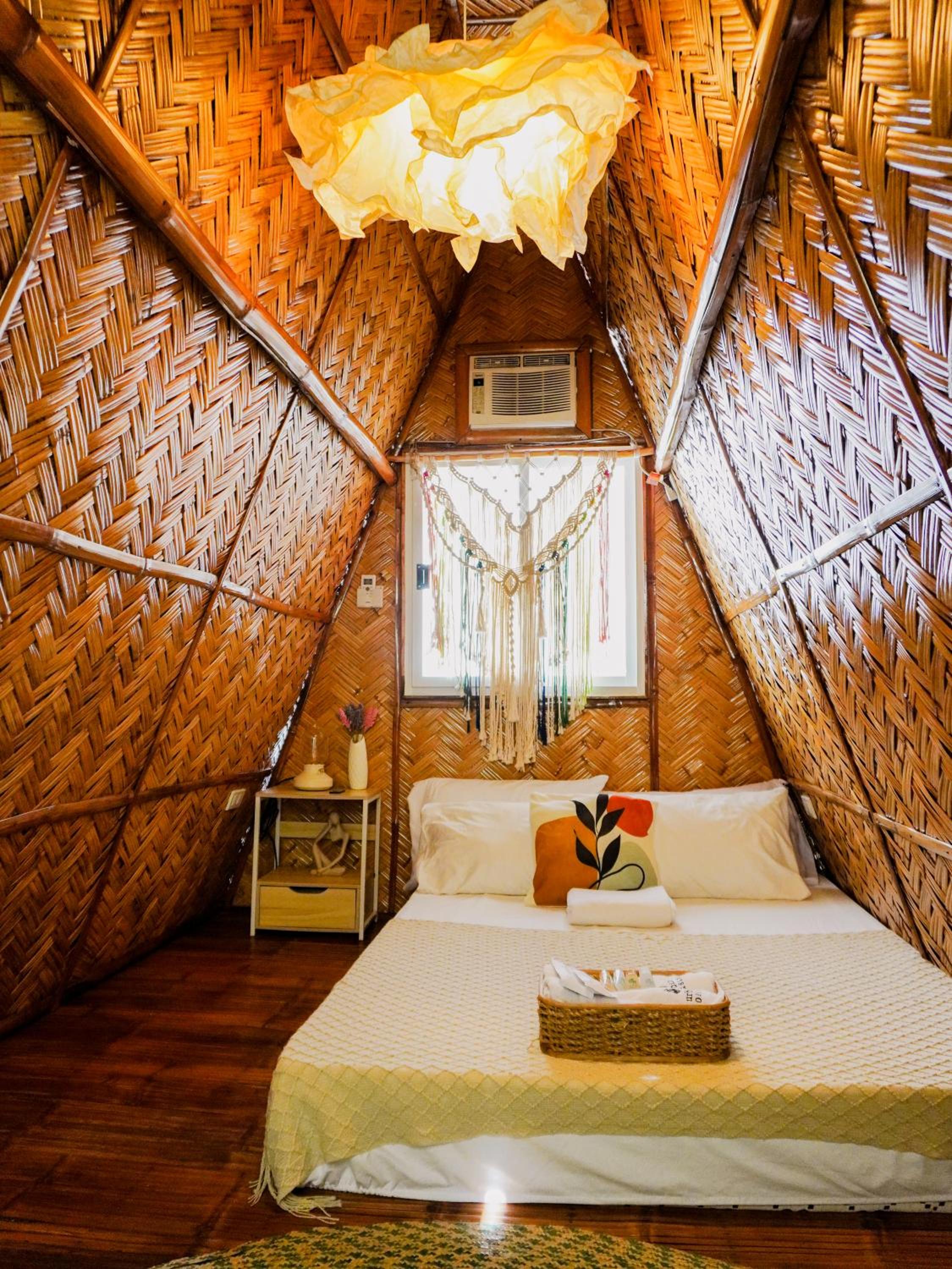 Deluxe Double or Twin Room with Pool View - Photo 25