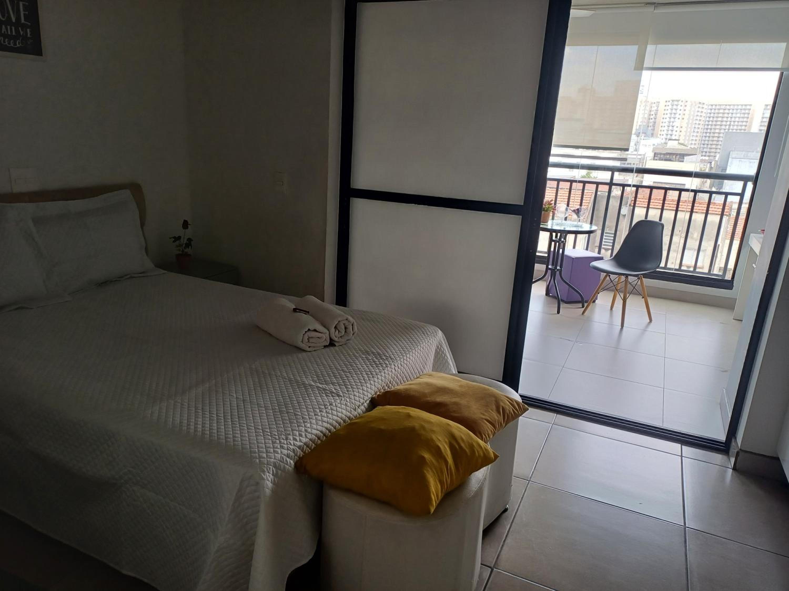 One-Bedroom Apartment - Photo 24