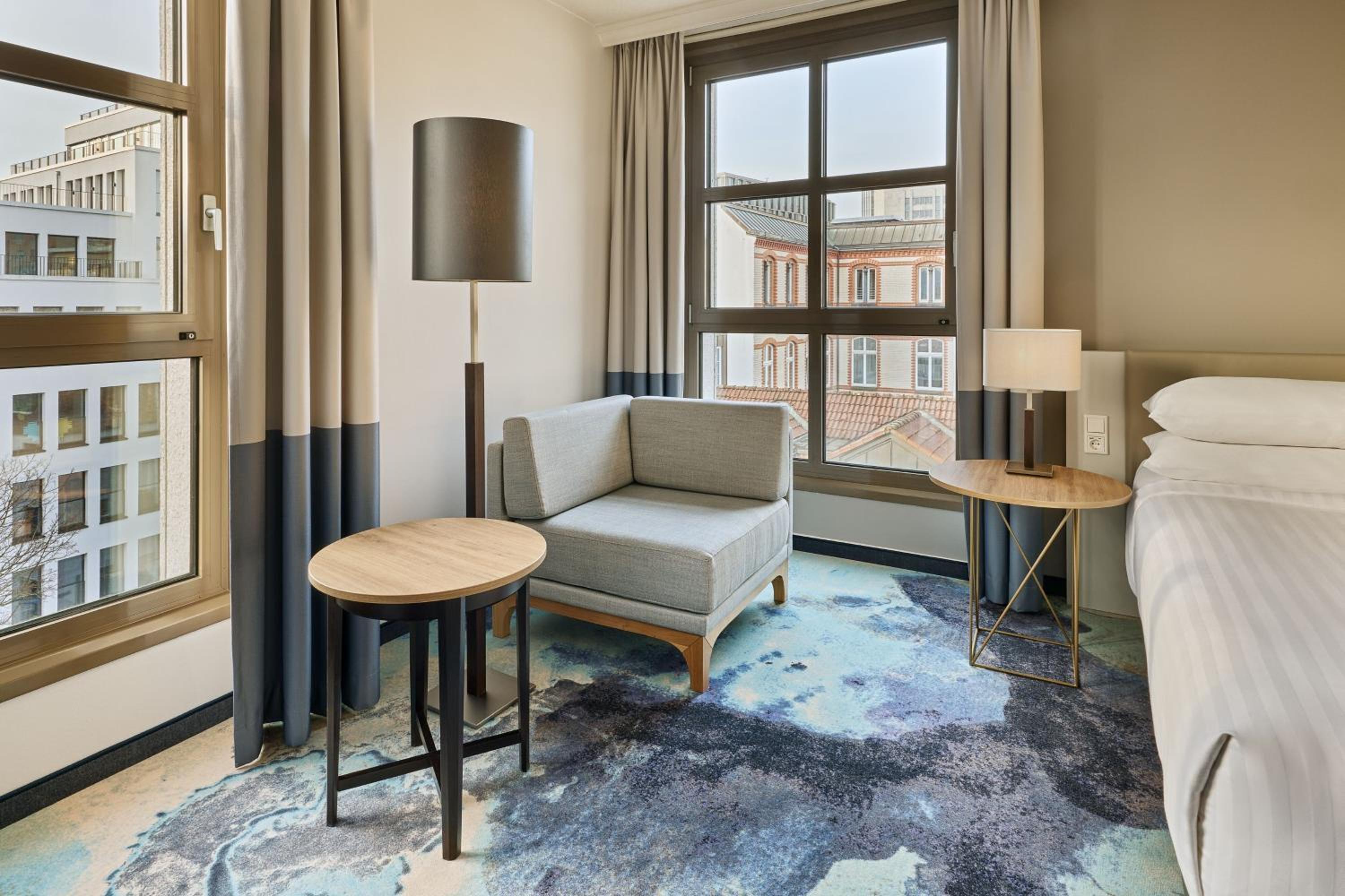 Executive King Room with Lounge Access