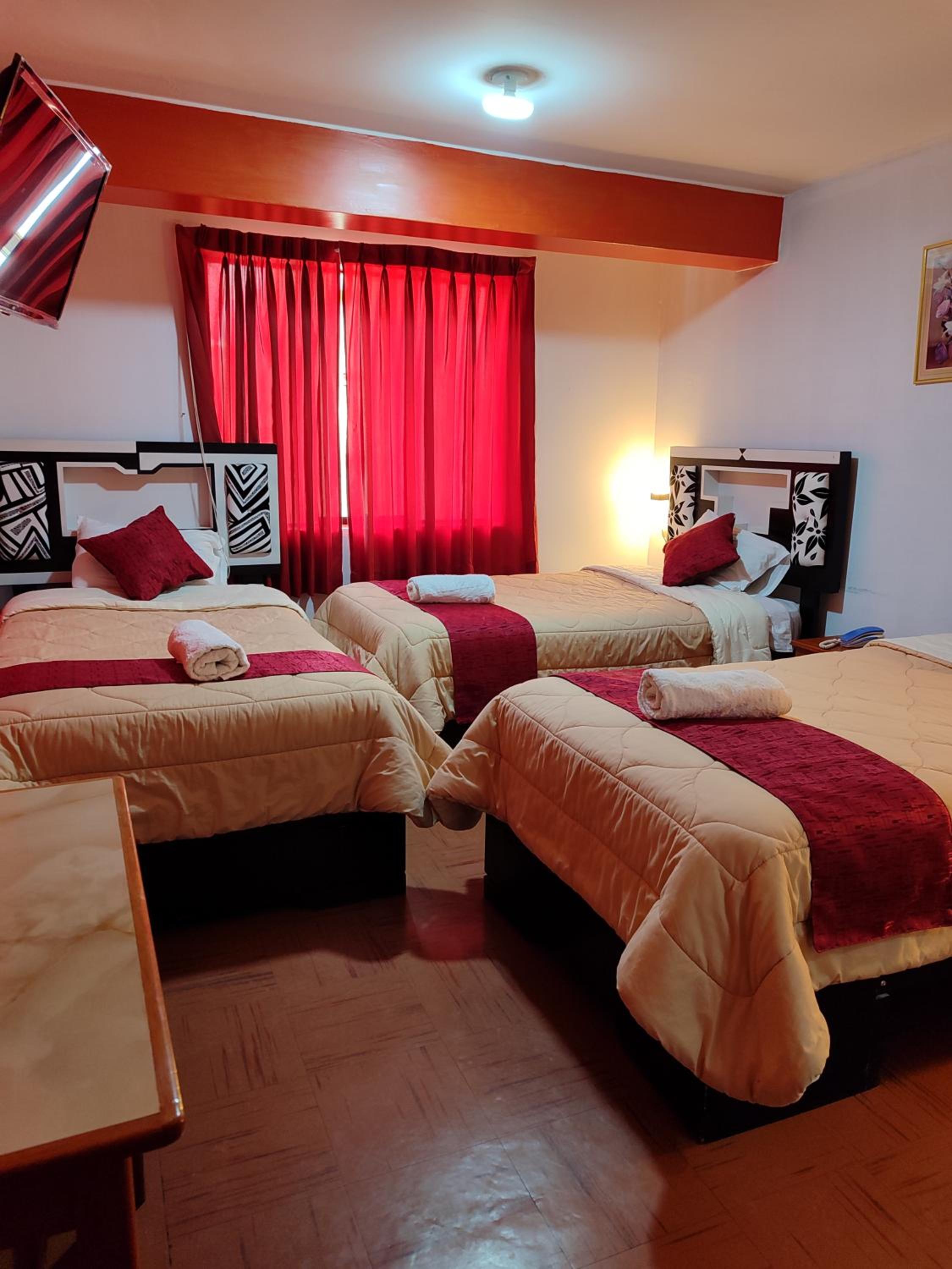 Triple Room with Private Bathroom photo 2