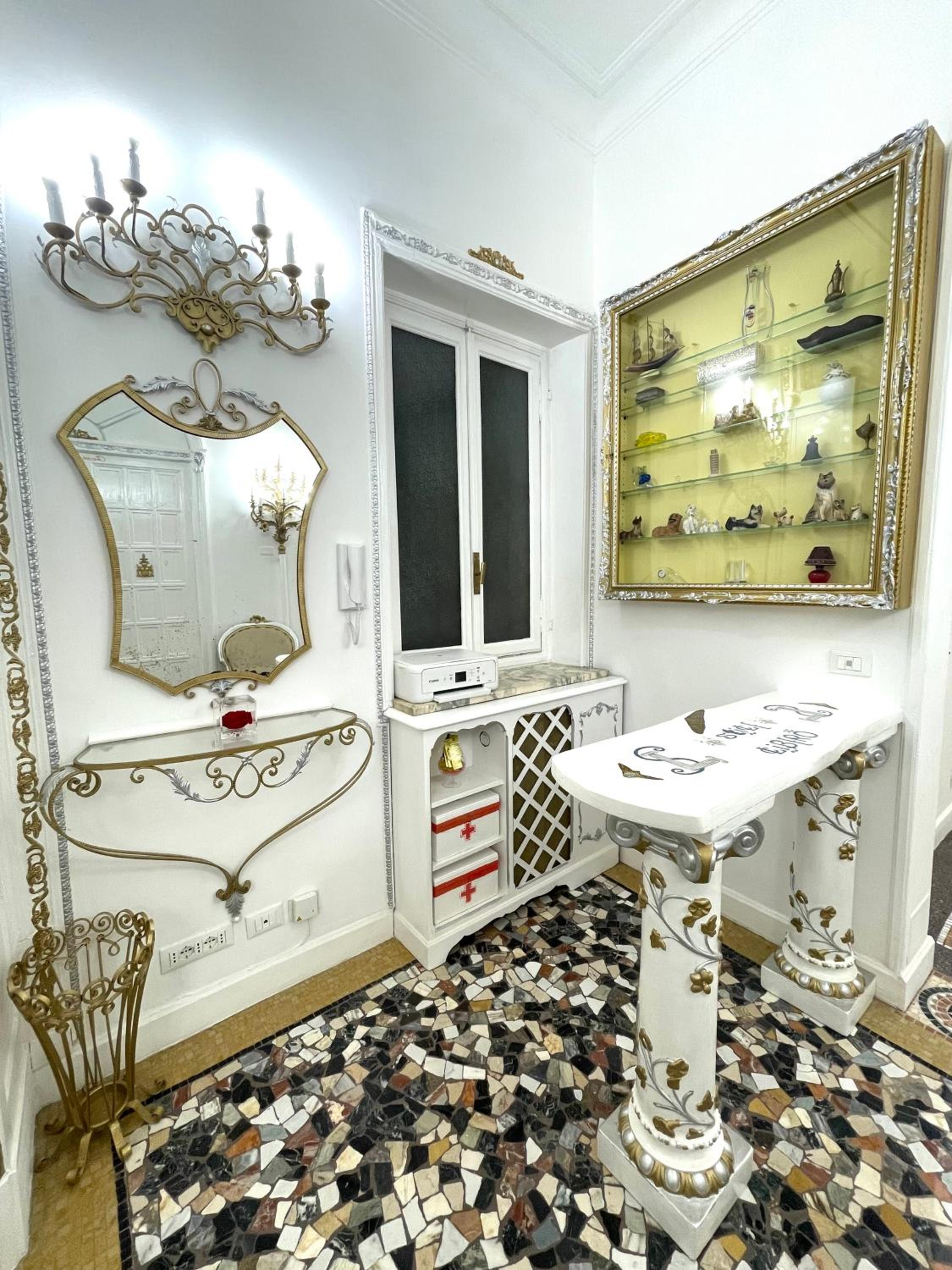 Superior King Room photo 3