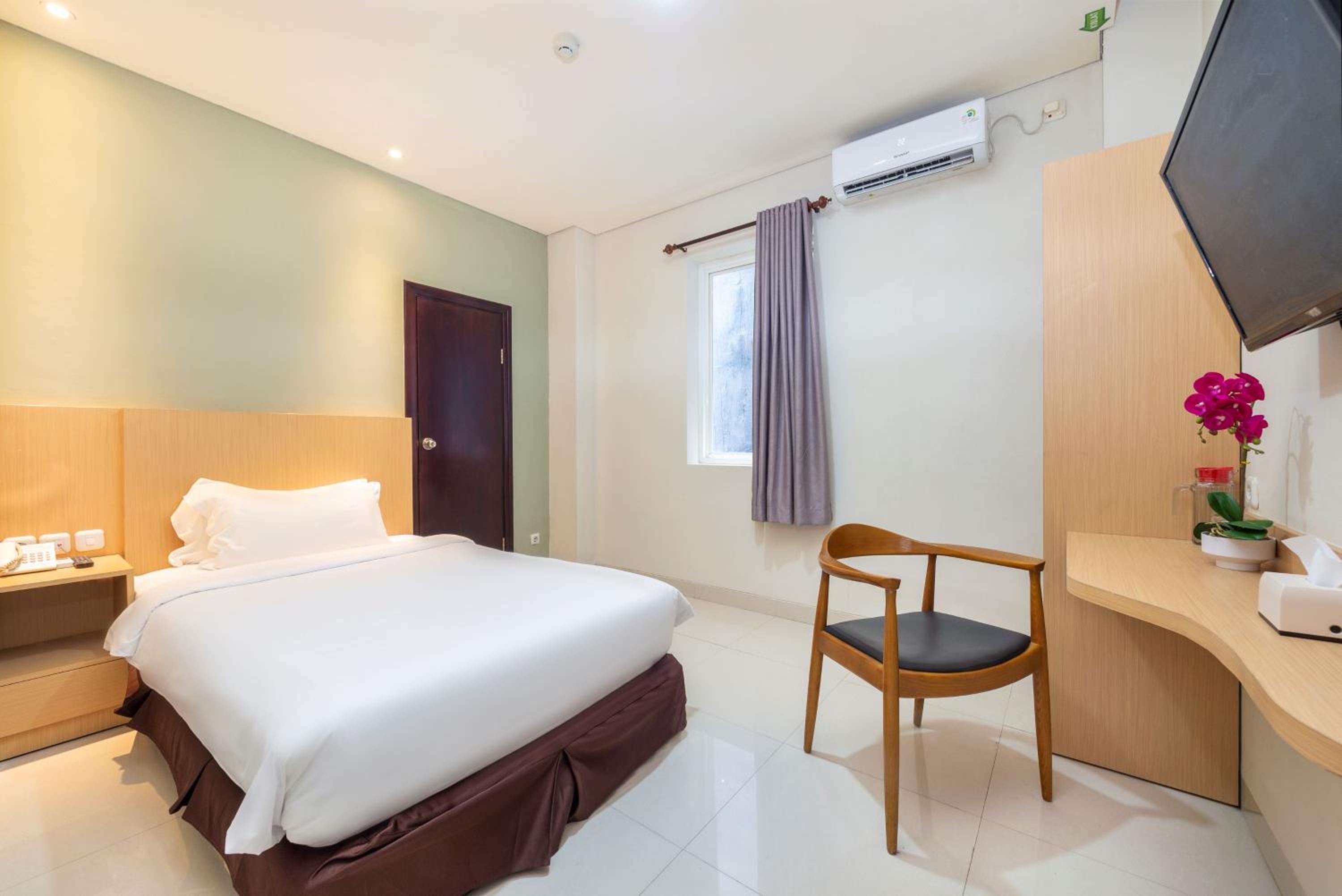 Superior Single Room