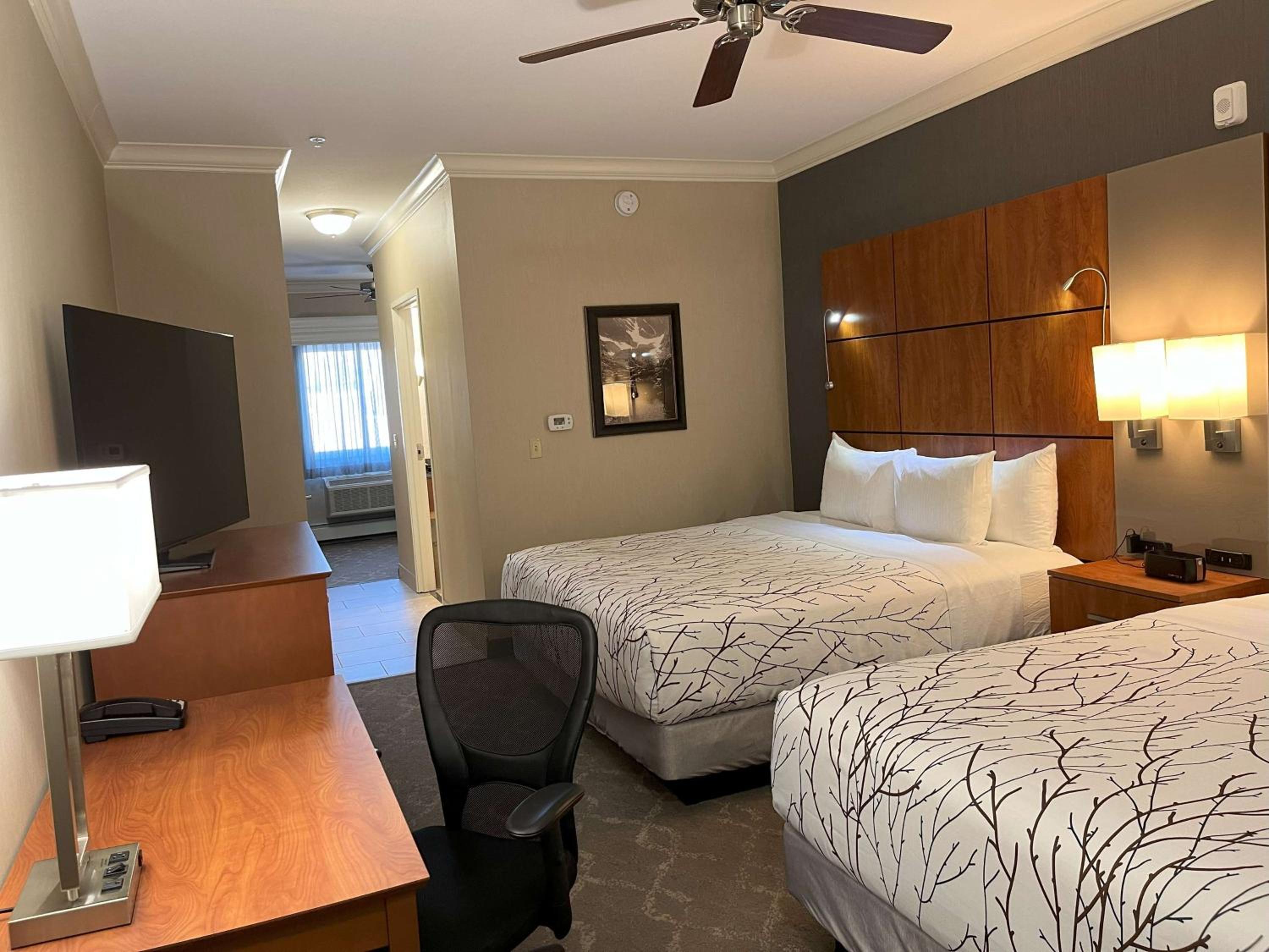 King Suite with Two King Beds - Non-Smoking