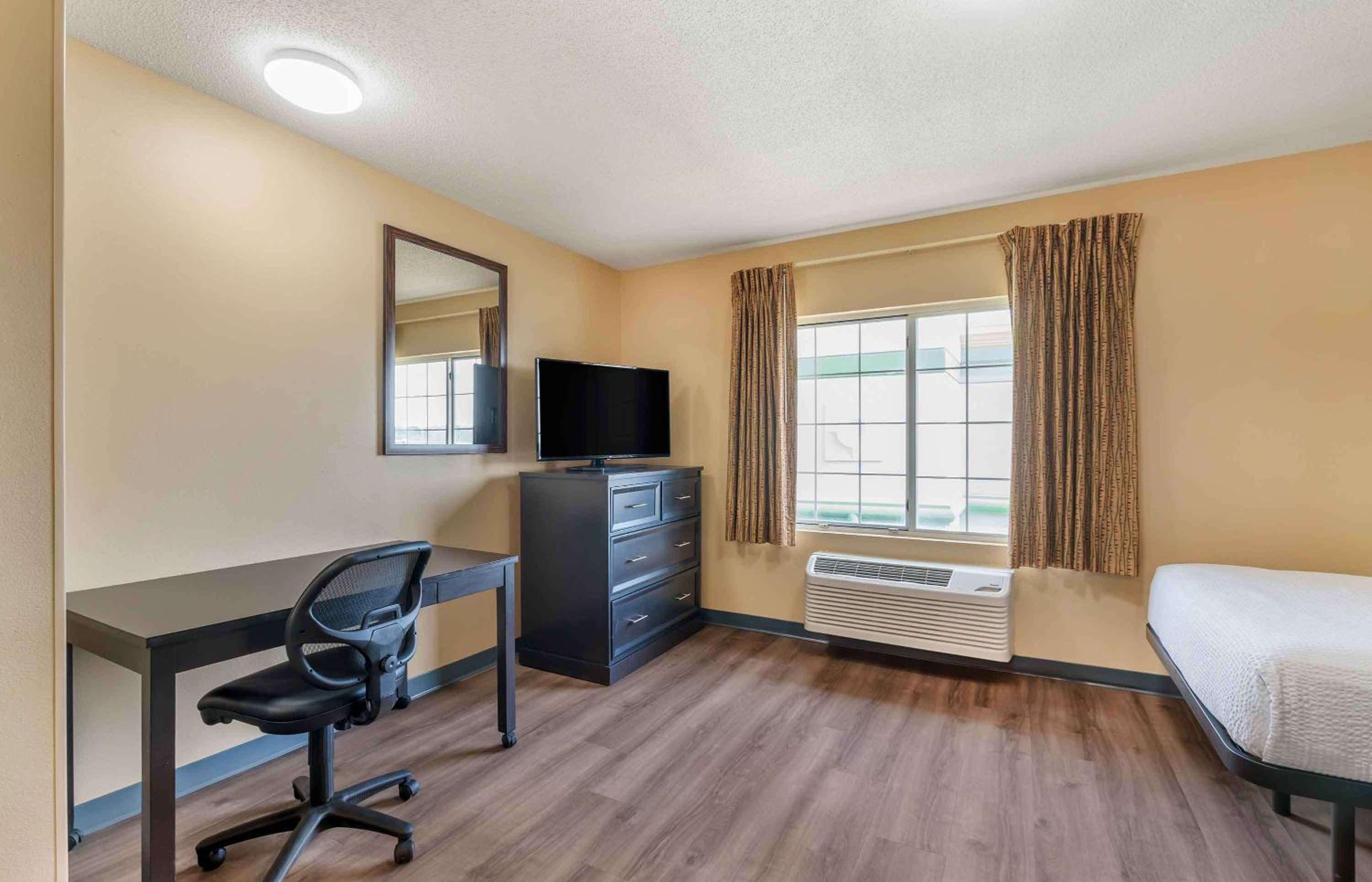 Studio with 2 Double Beds - Non-Smoking - Photo 7