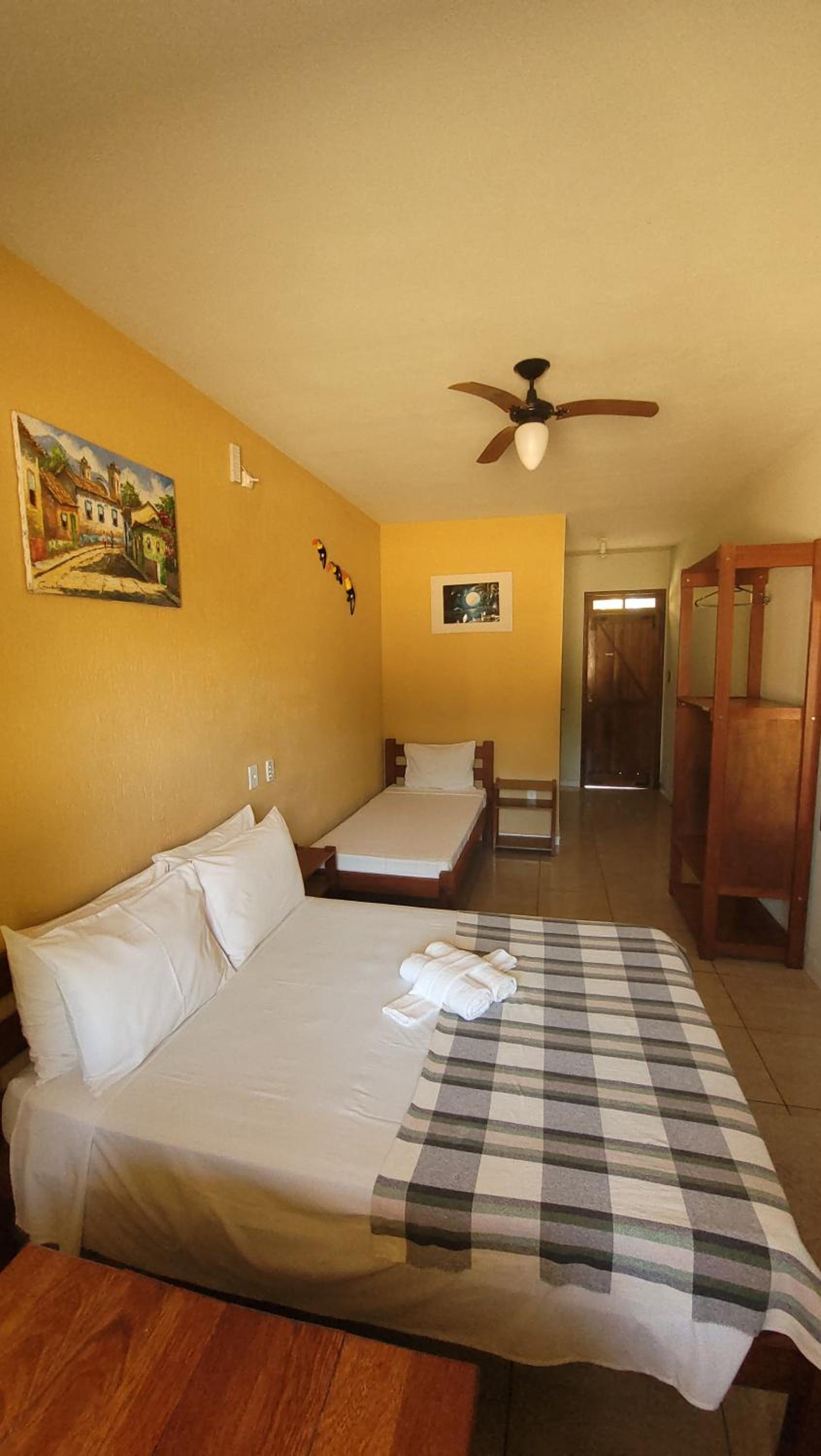 Standard Double or Twin Room photo 3