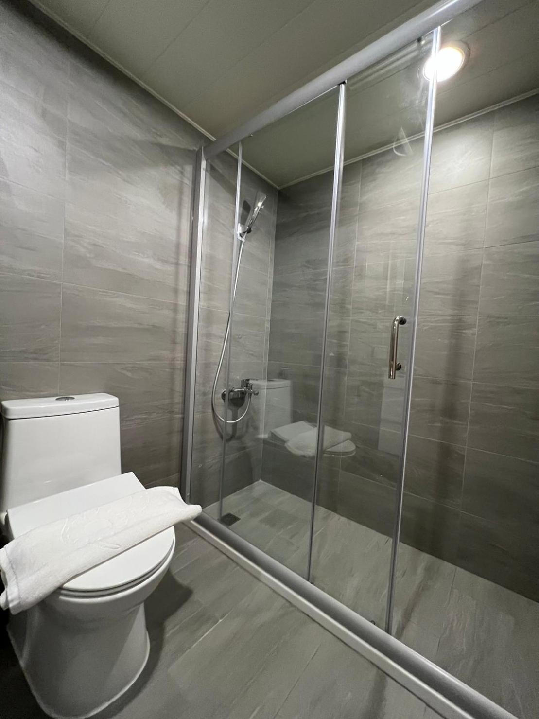 Deluxe Room - Photo 3