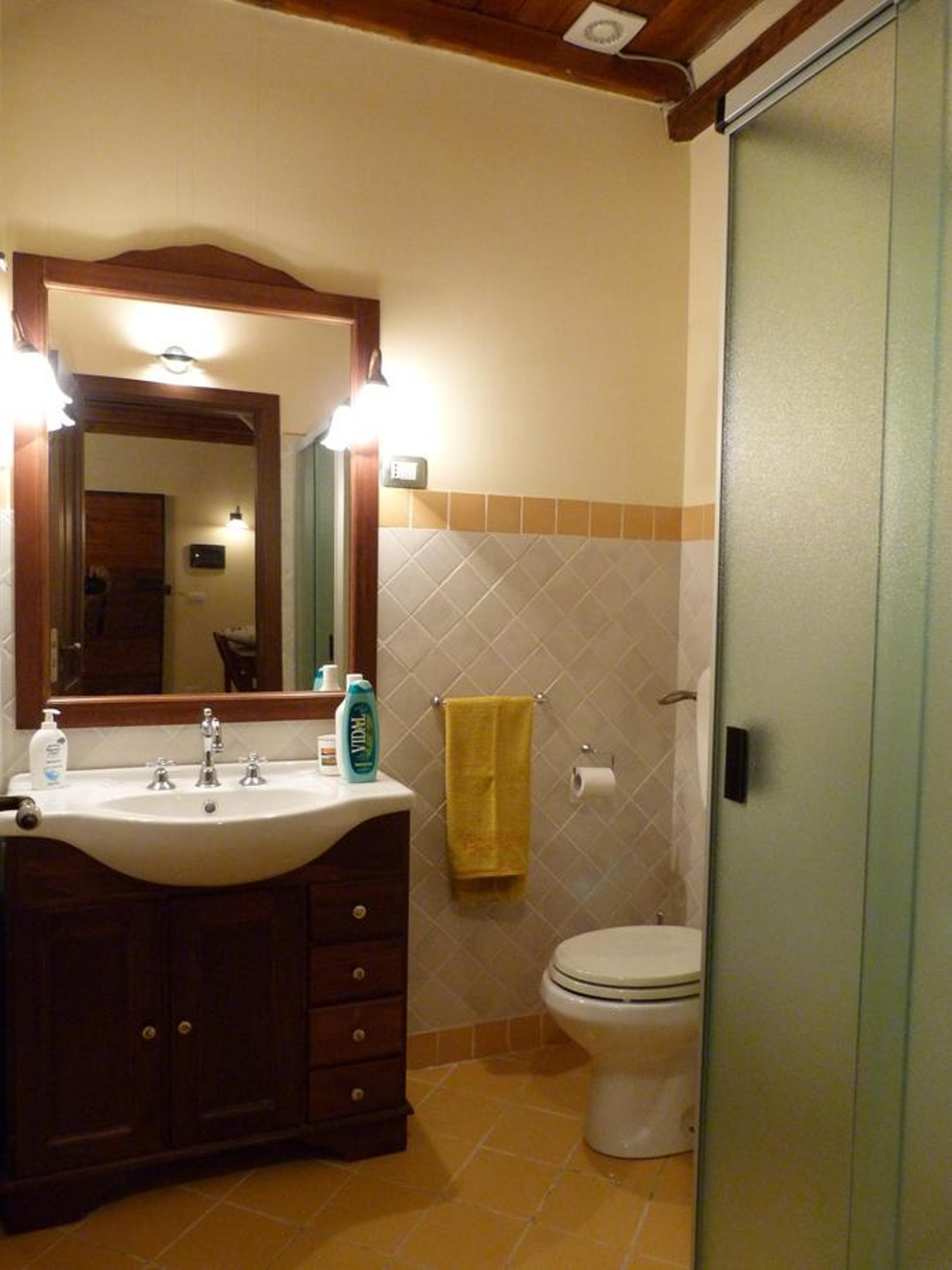 One-Bedroom House photo 2
