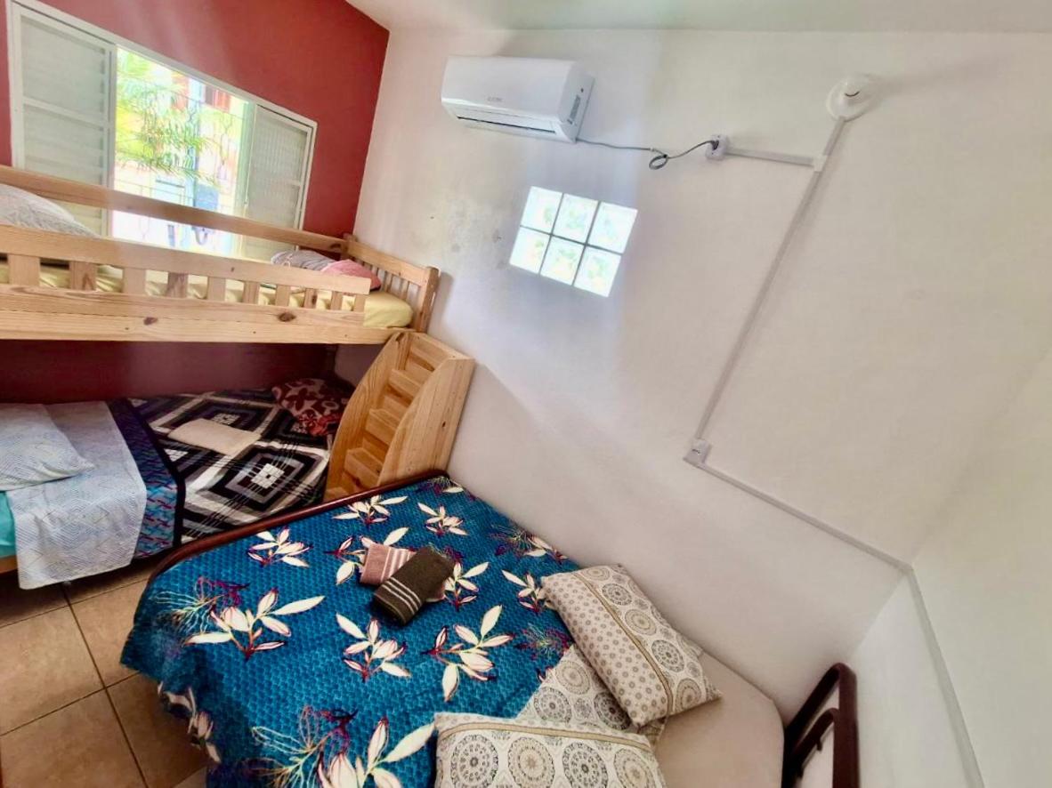 Two-Bedroom House - Photo 2