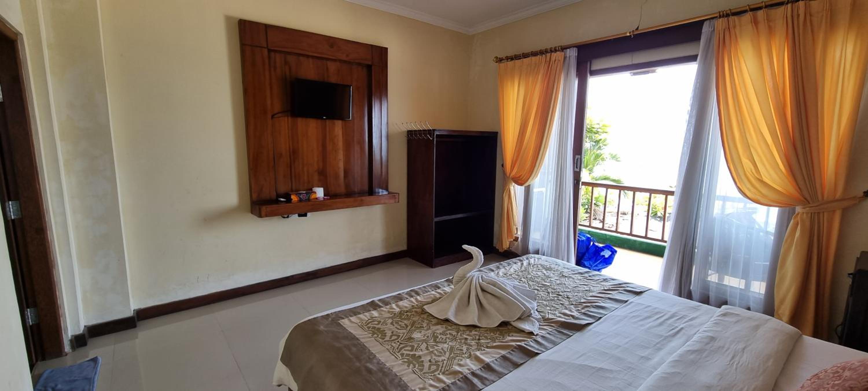 Deluxe Double Room with Ocean View - Photo 4
