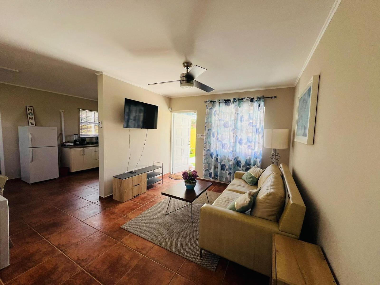 Three-Bedroom Villa photo 2