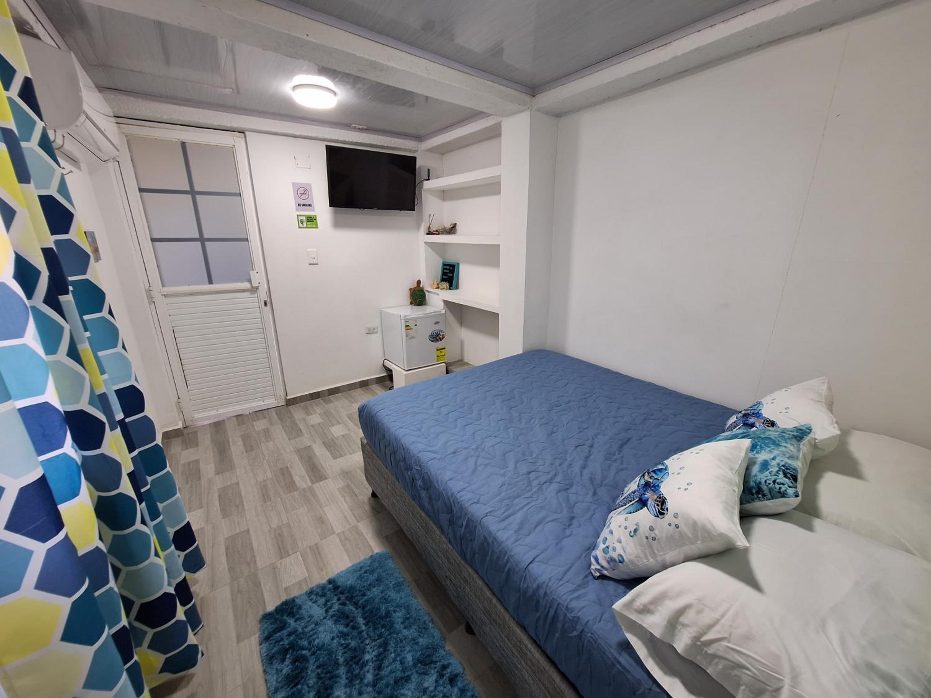 Double Room with Private Bathroom photo 2