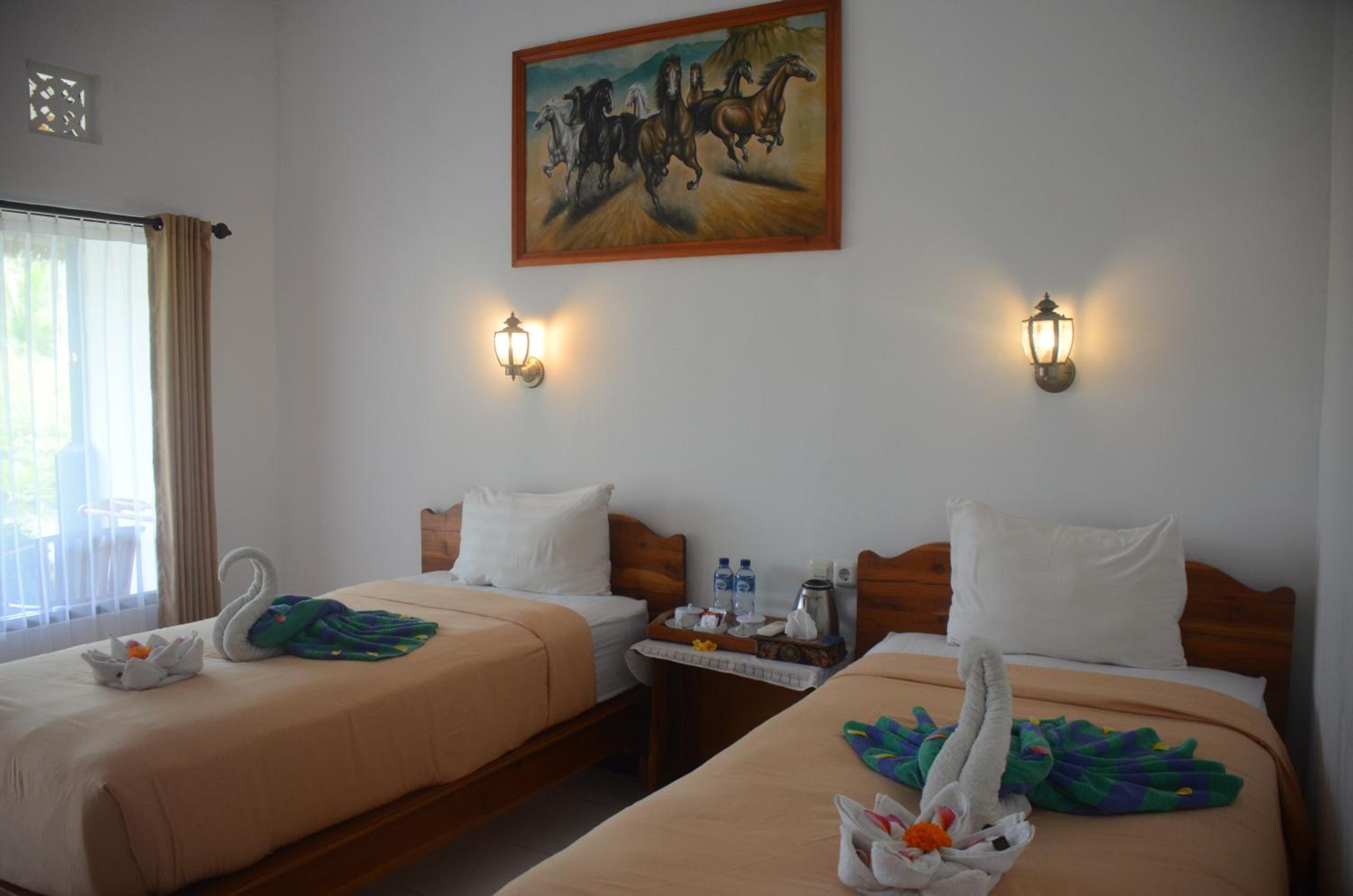 Standard Twin Room with Garden View - Photo 19