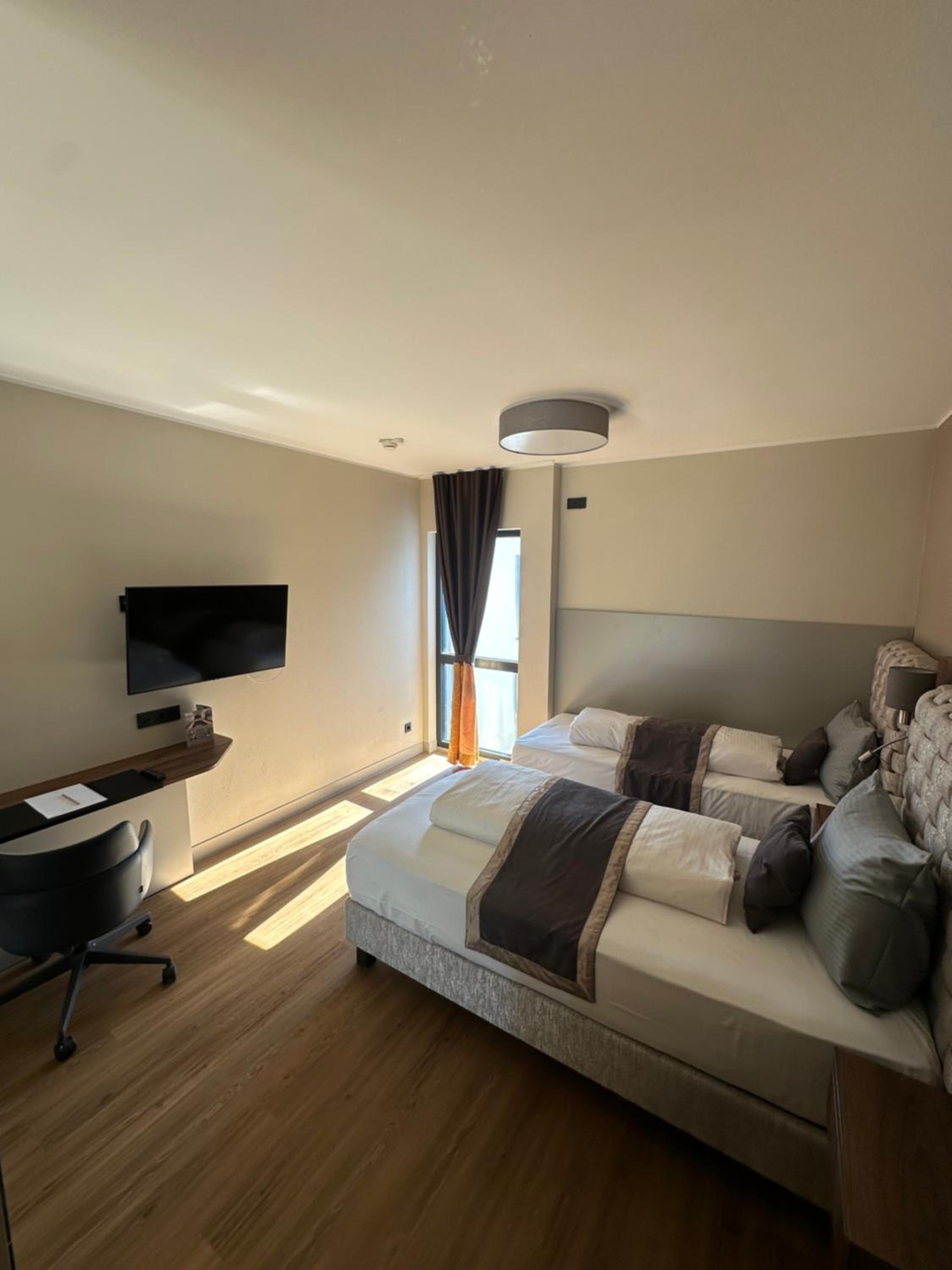 Standard Twin Room with Sofa