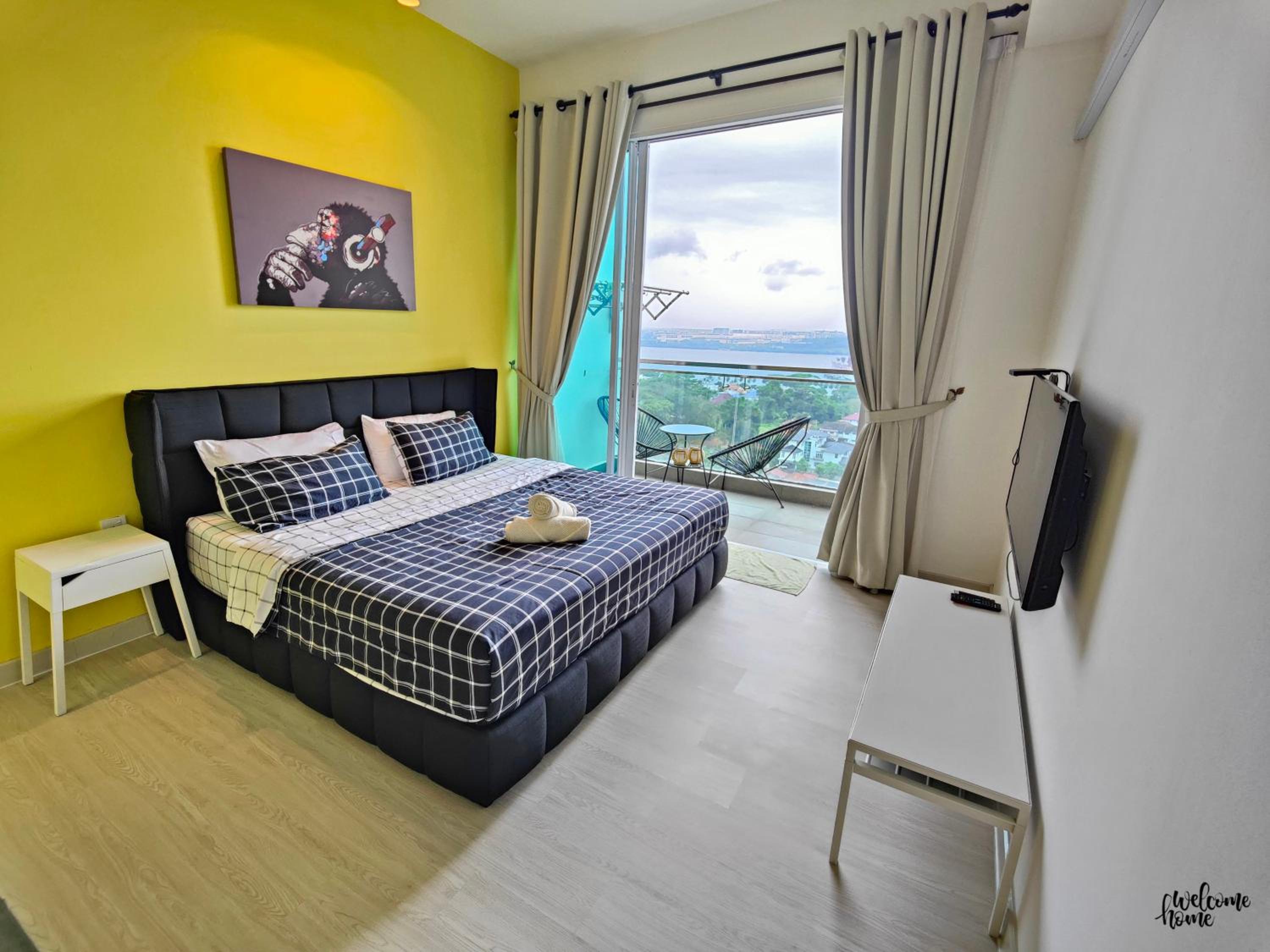 Studio Apartment with King Bed photo 3