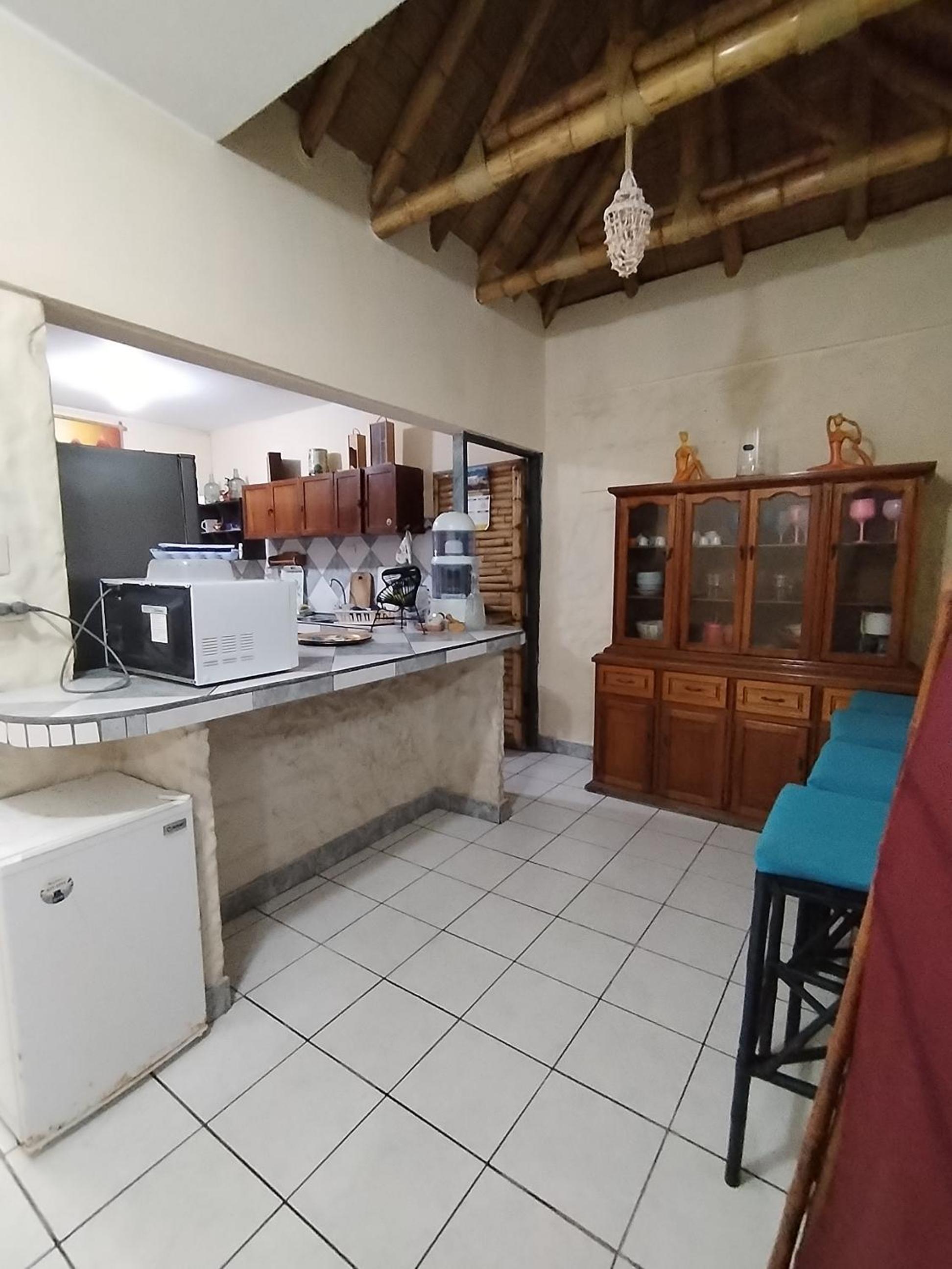 Four-Bedroom House photo 2