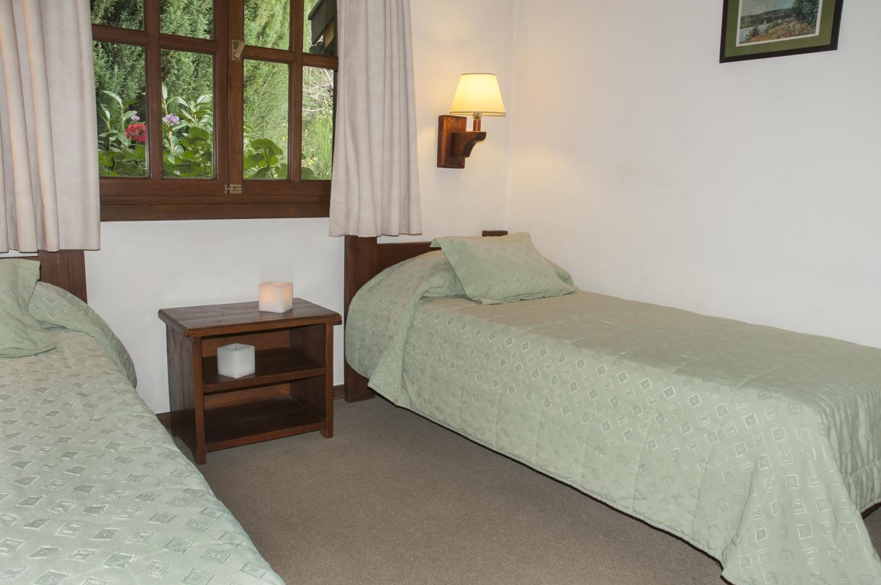 Two-Bedroom Bungalow (Standard) photo 1