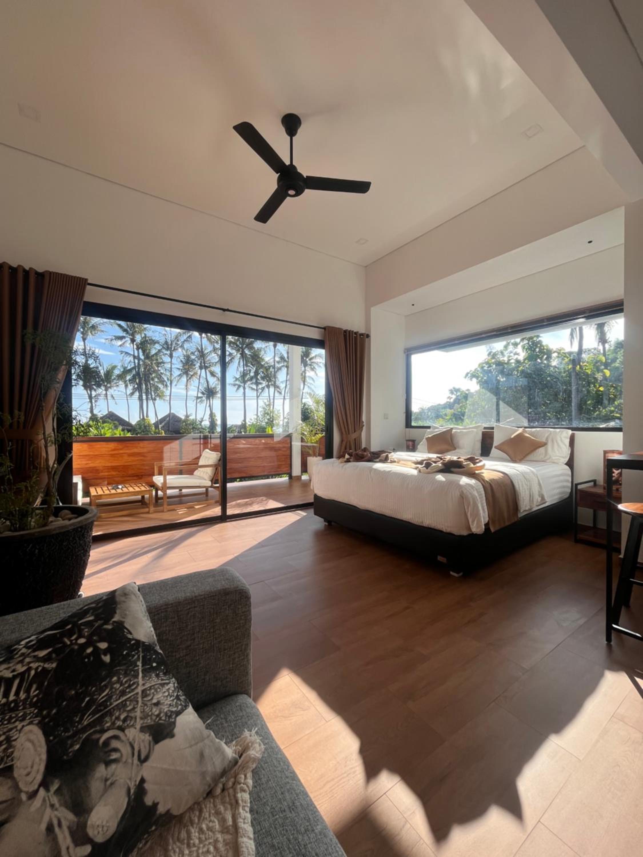 Studio Apartment With Sea View photo 2