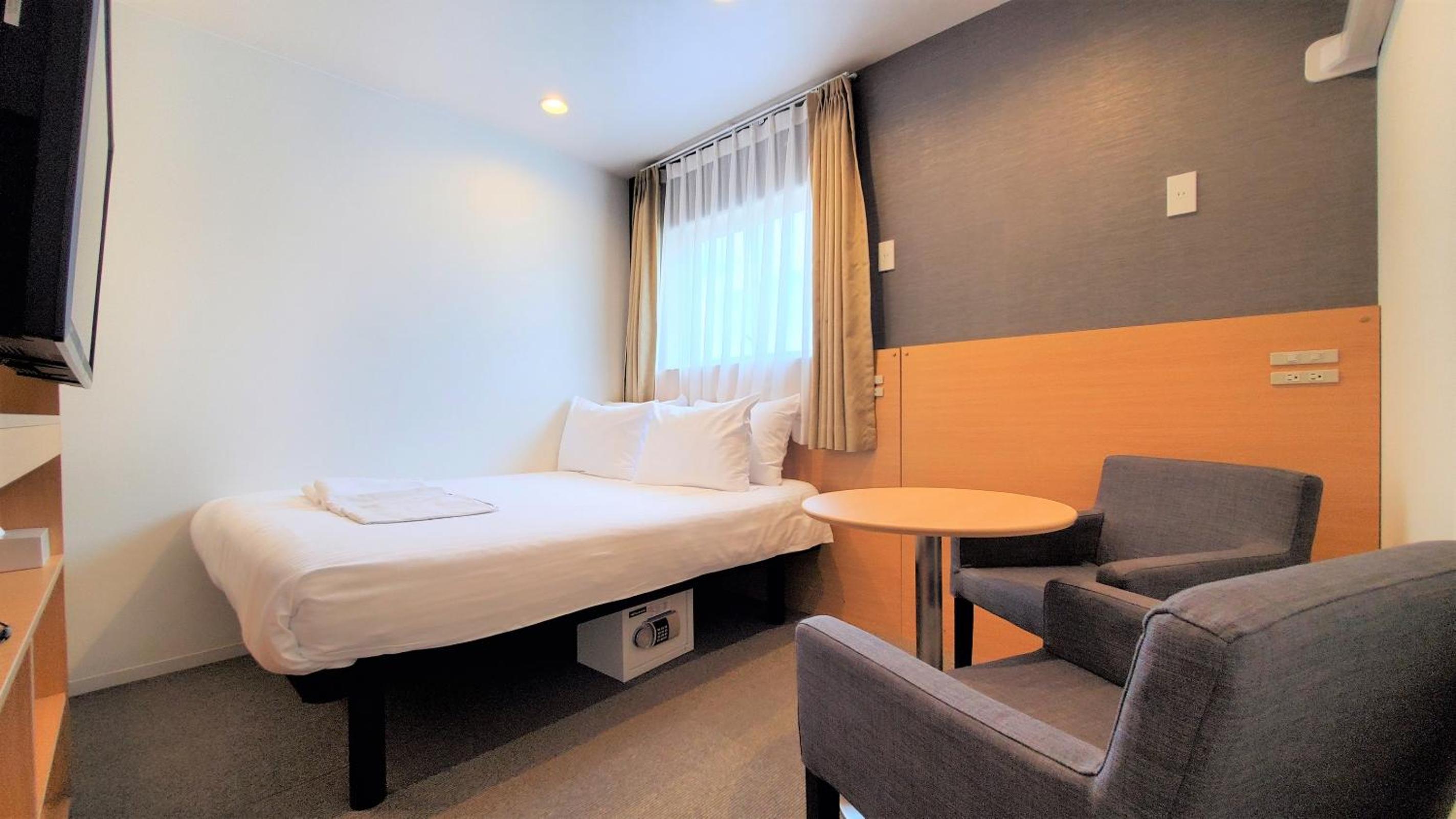 Deluxe Double Room - Non-Smoking