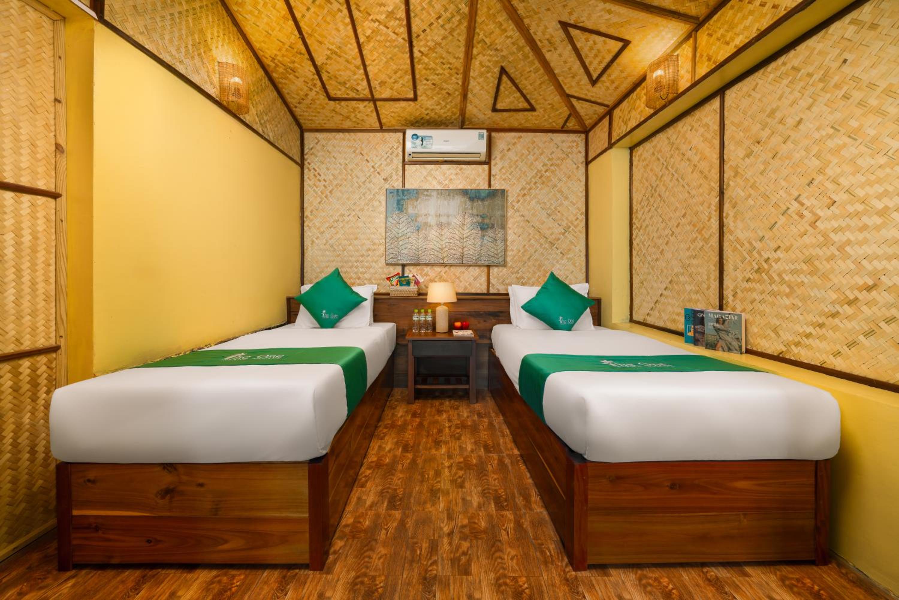Deluxe Triple Room With Sea View photo 1