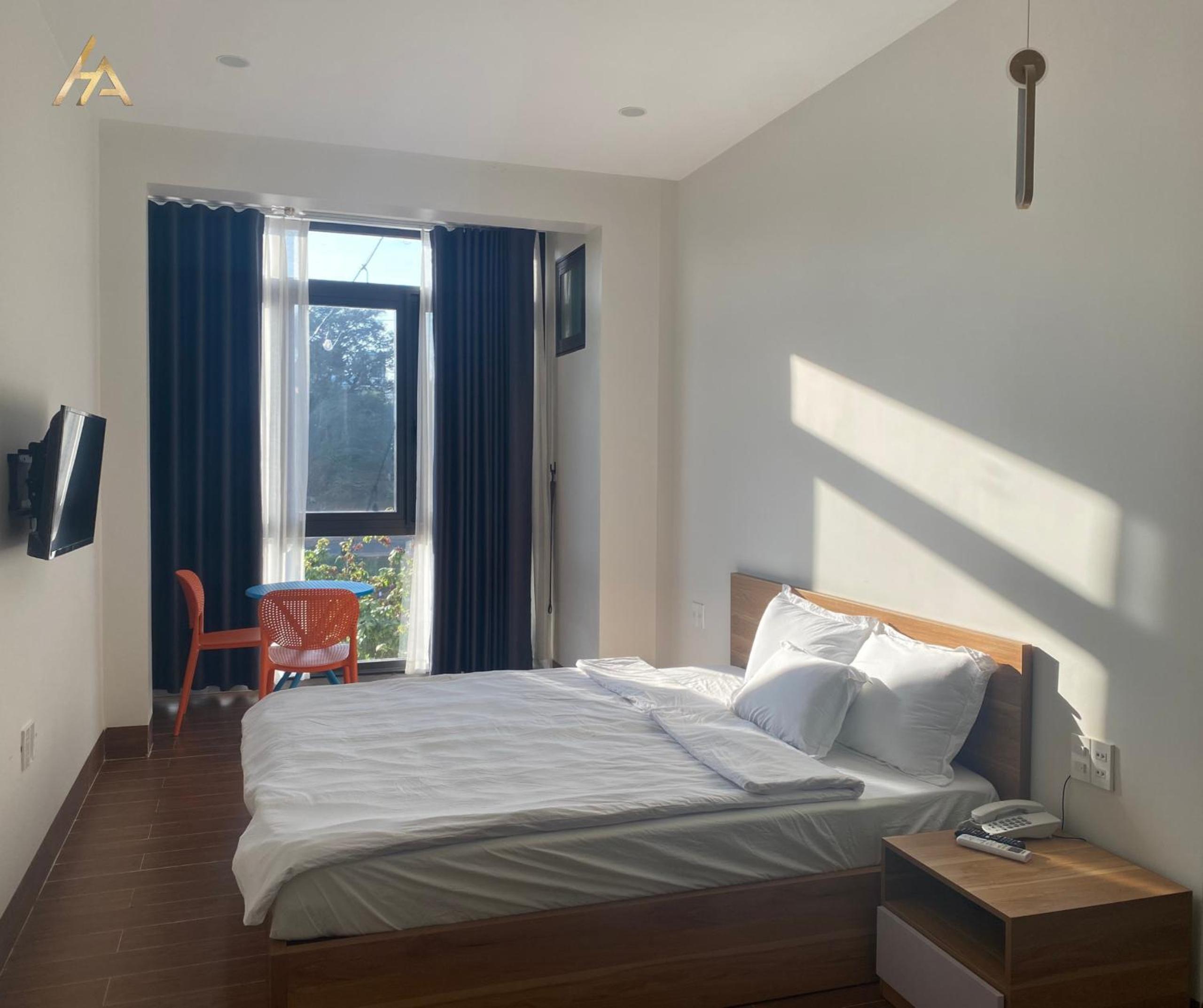 Deluxe Single Room with Balcony photo 2