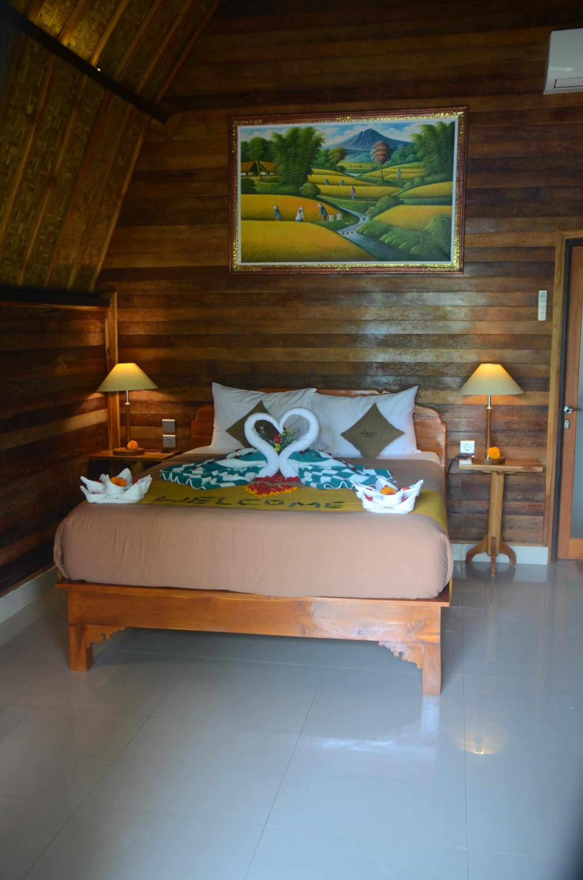 Bungalow with Garden View - Photo 24