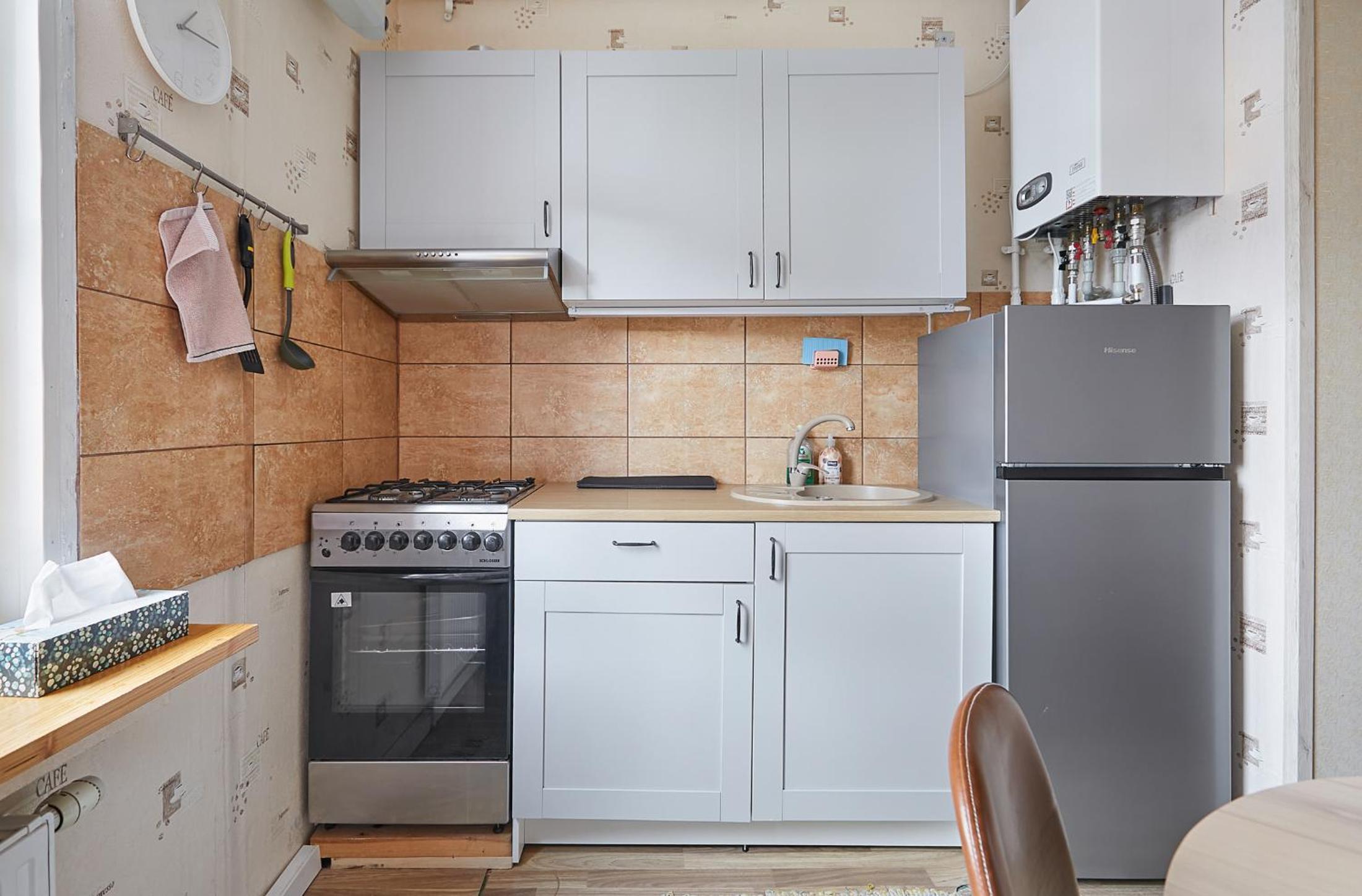 Two-Bedroom Apartment - Photo 8