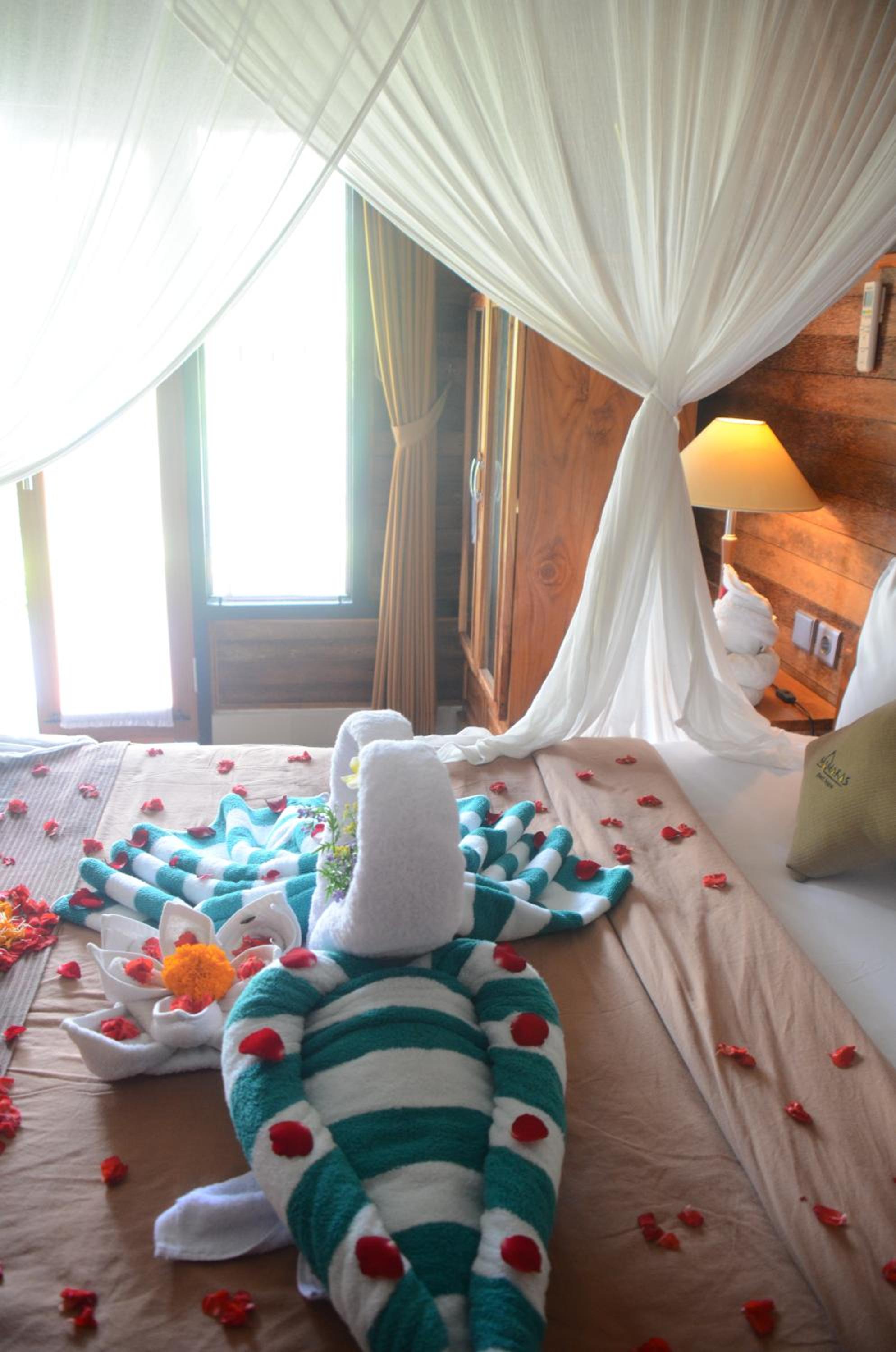 Deluxe Bungalow - Photo 12