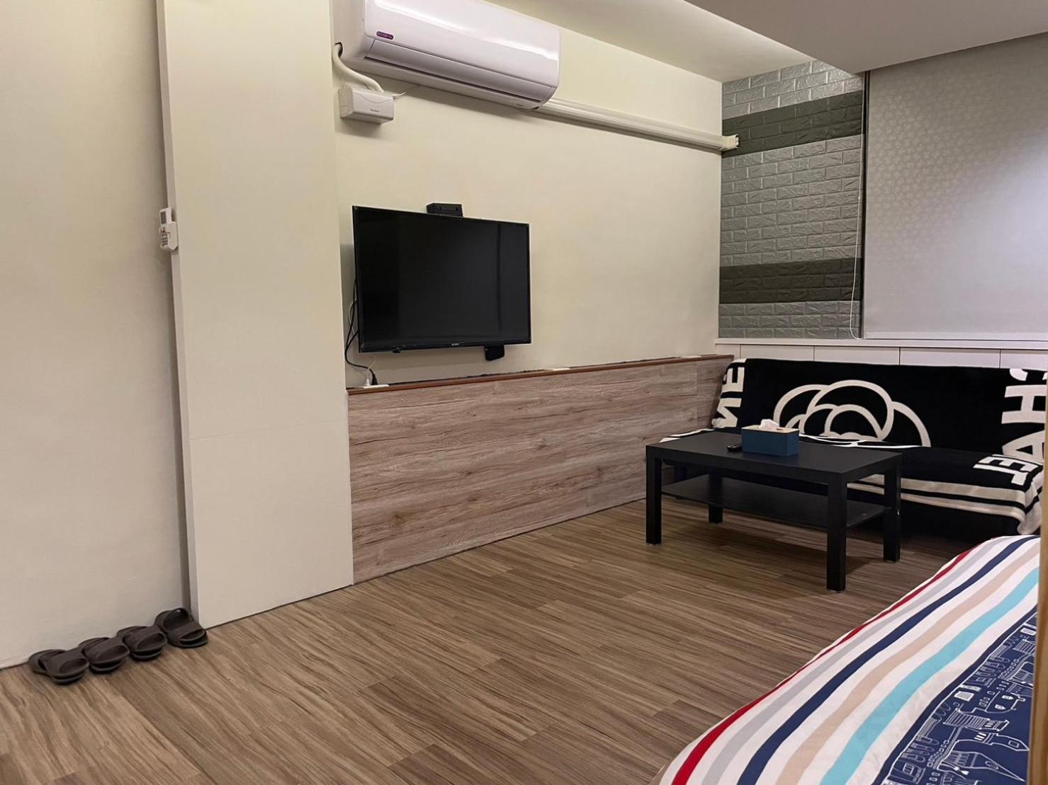 Quadruple Room - Photo 2
