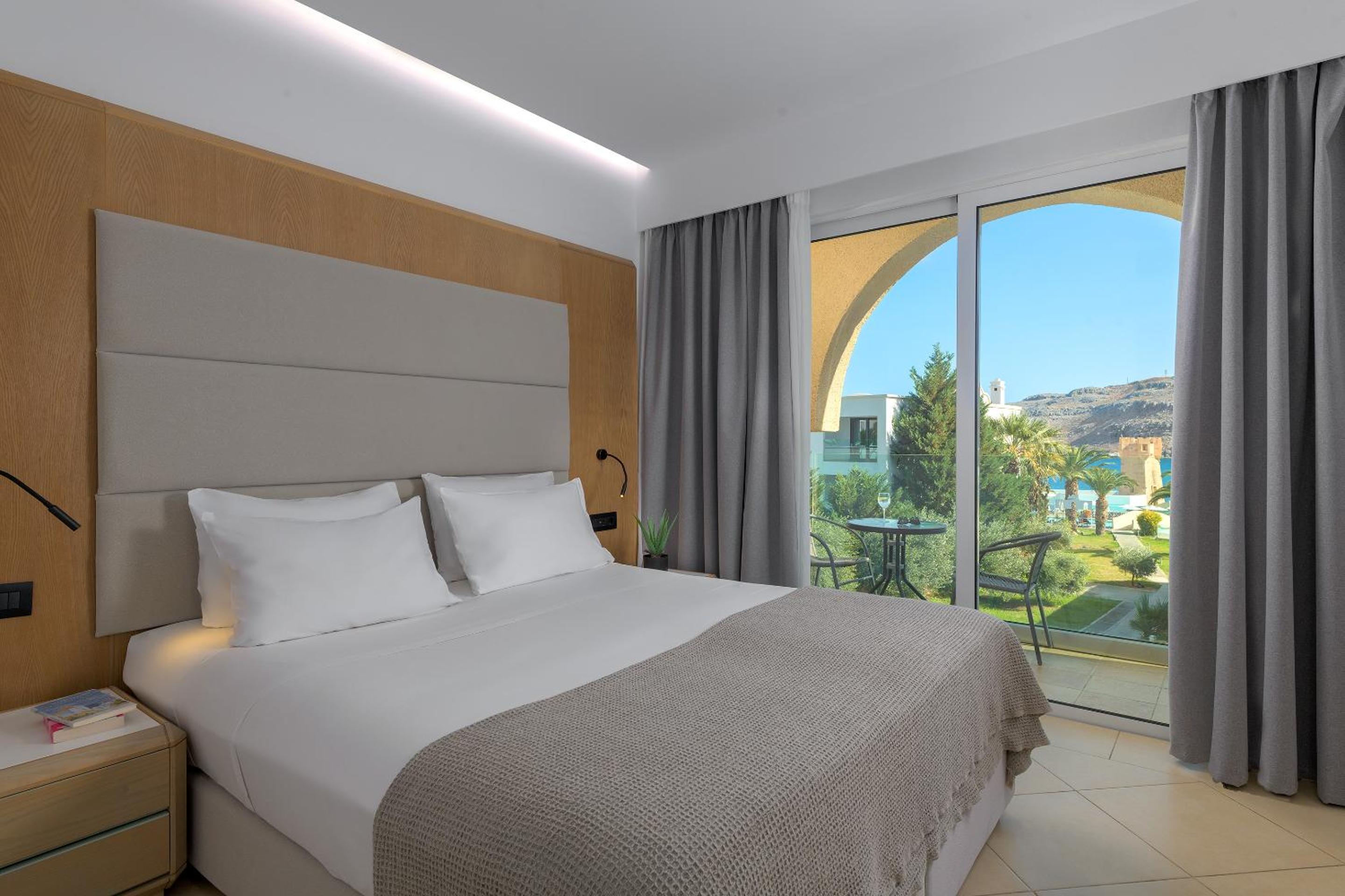 Suite with Garden View - Photo 1