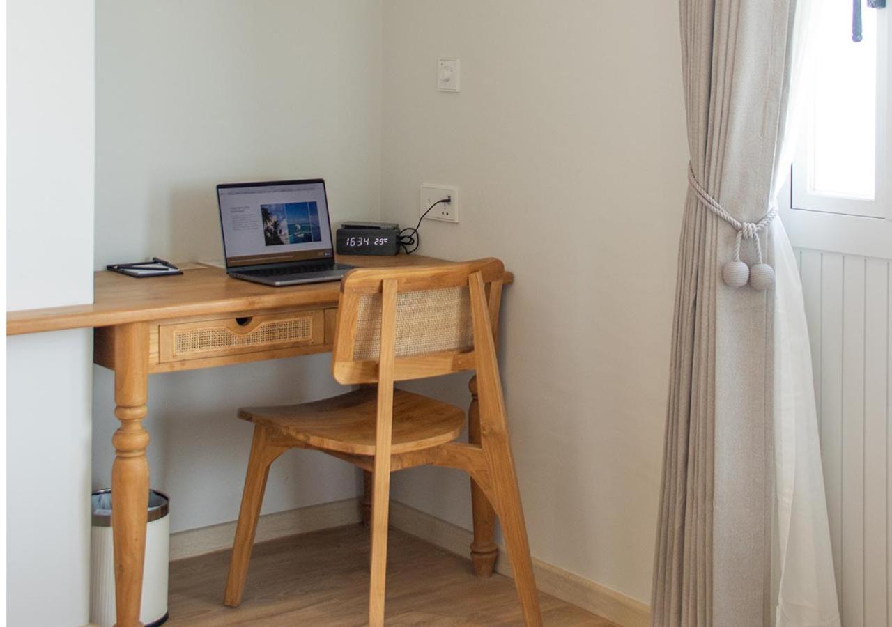 Deluxe Seaview Room photo 3
