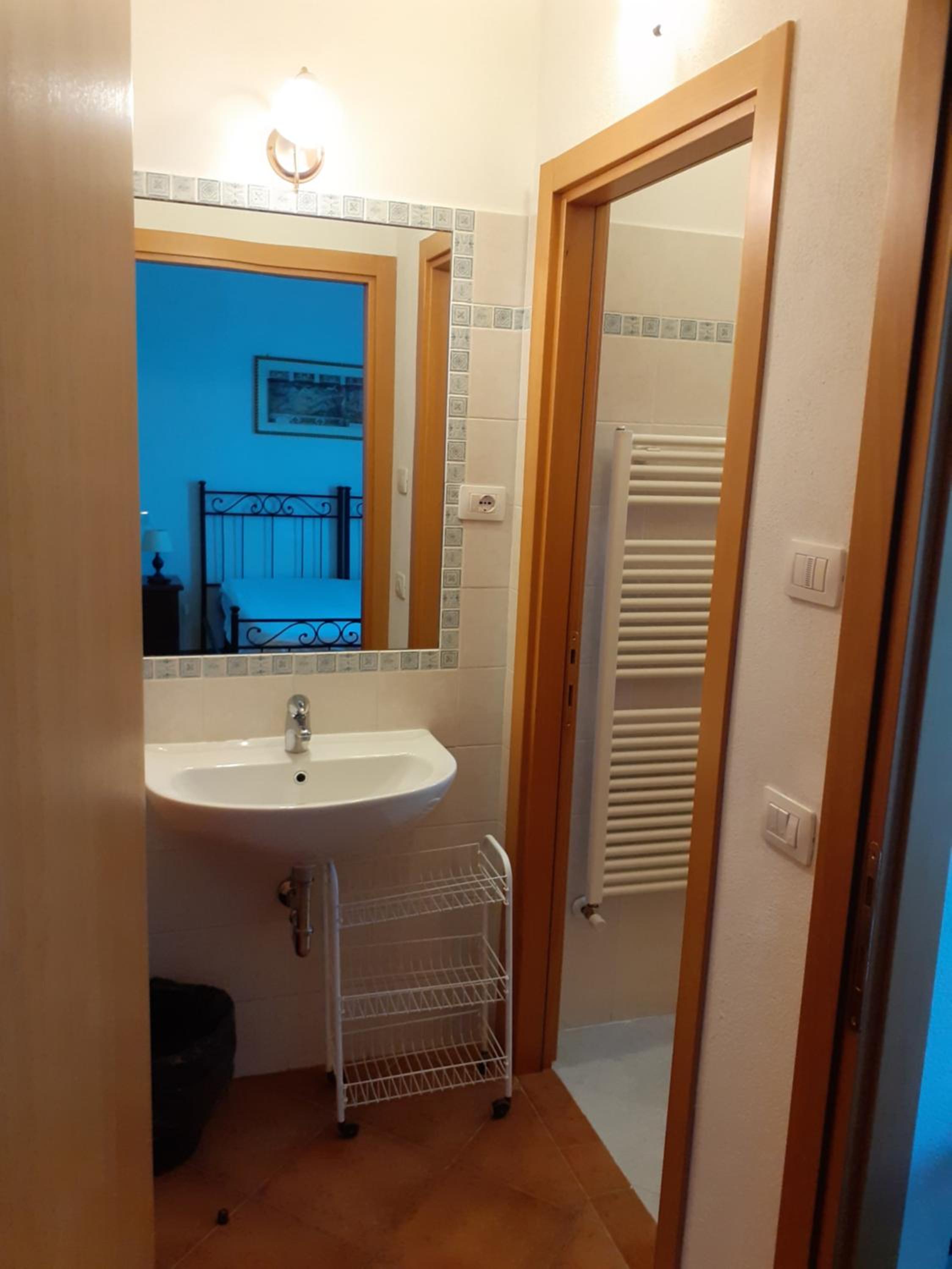 Double or Twin Room with Extra Bed - Photo 7