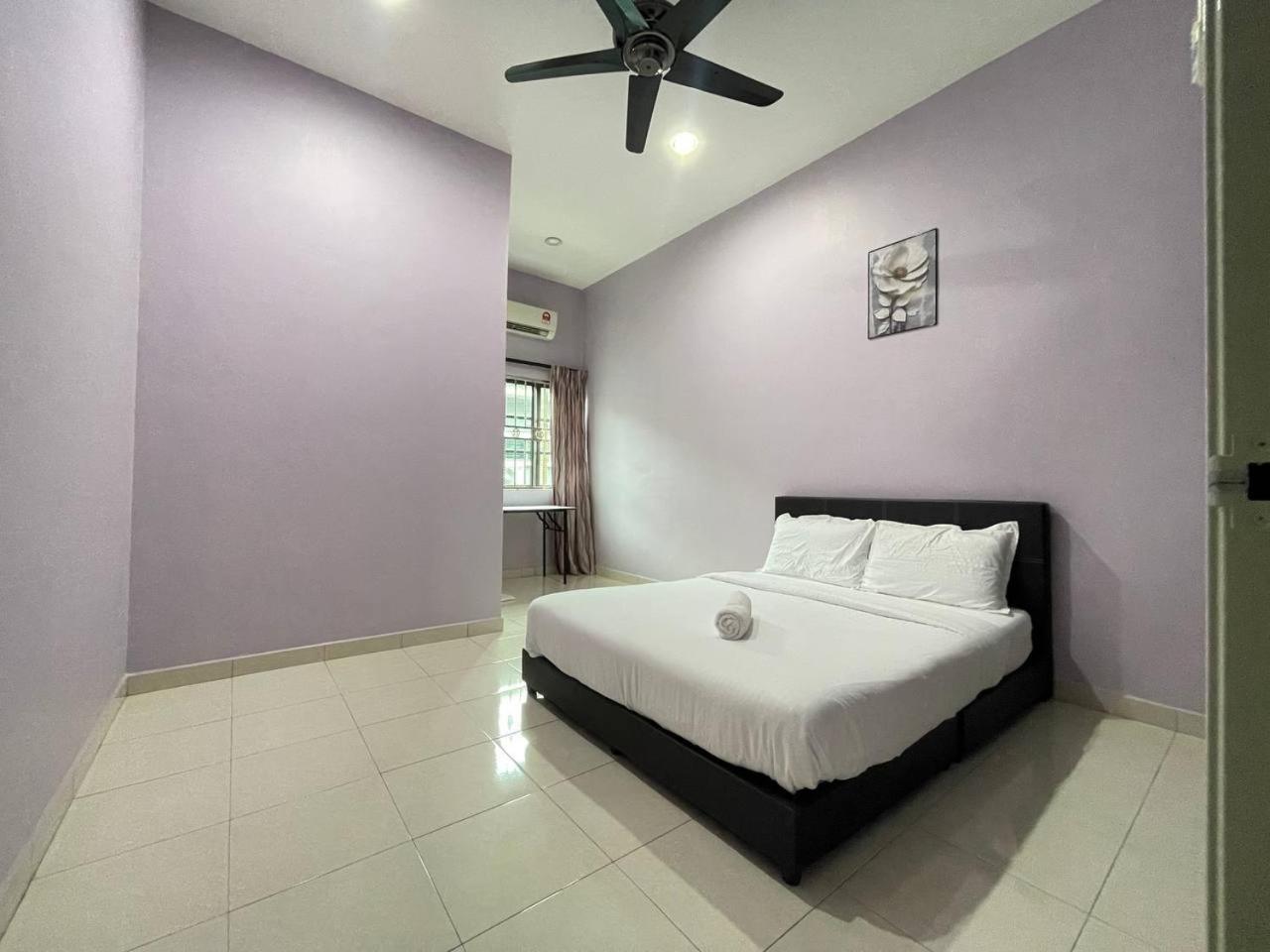 One-Bedroom House photo 3