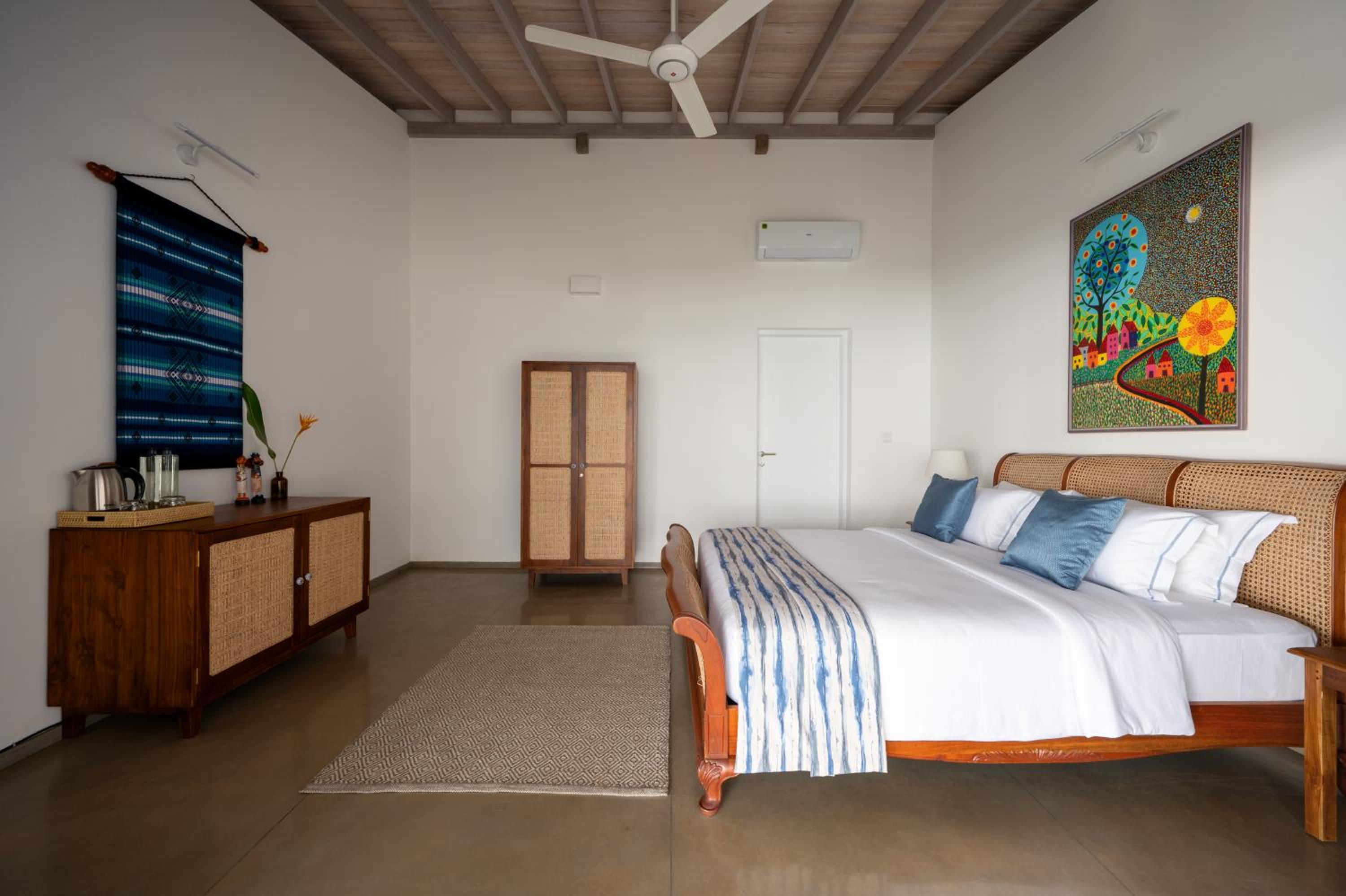 Deluxe Double Room with Sea View photo 2