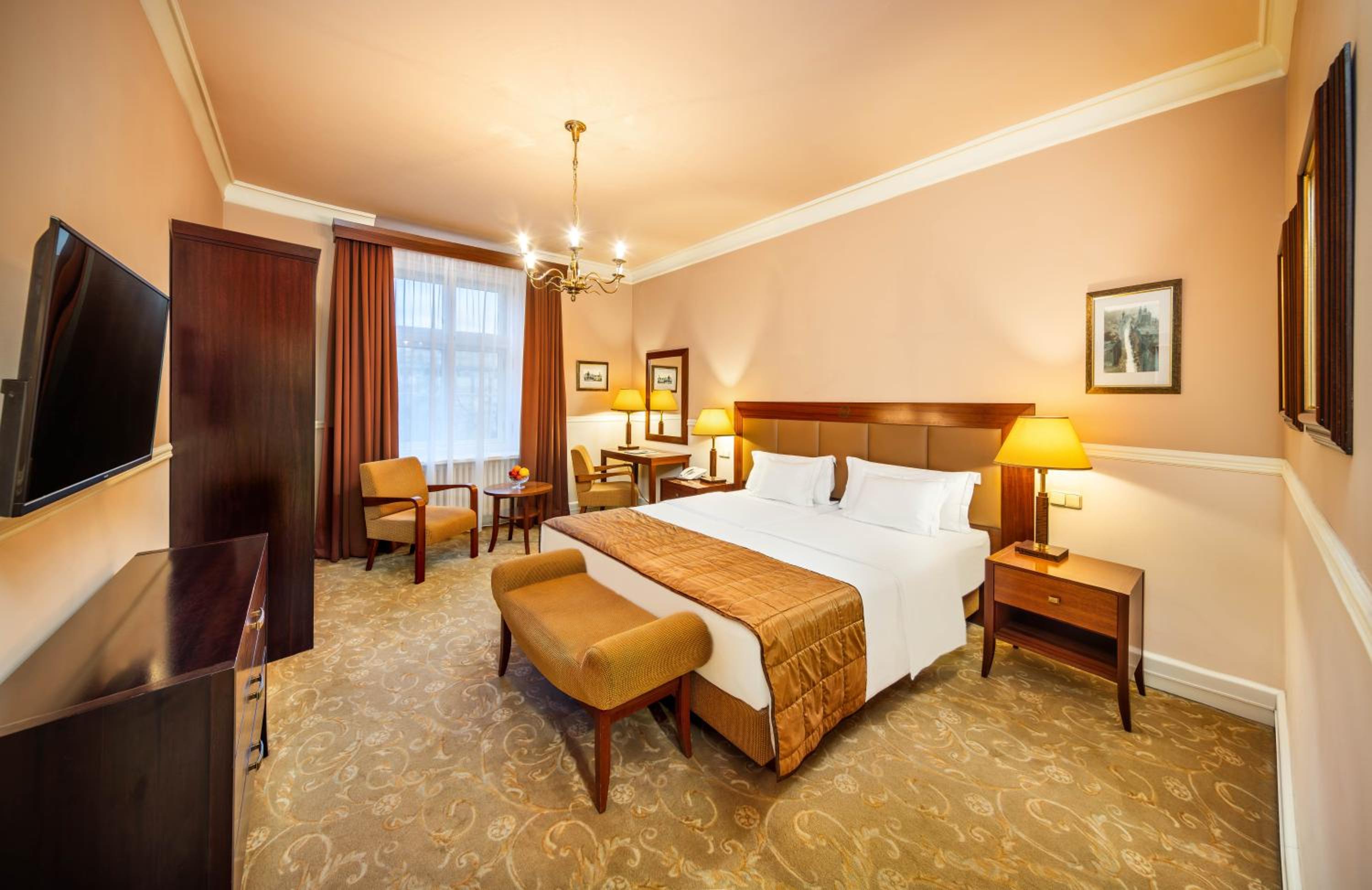 Available room