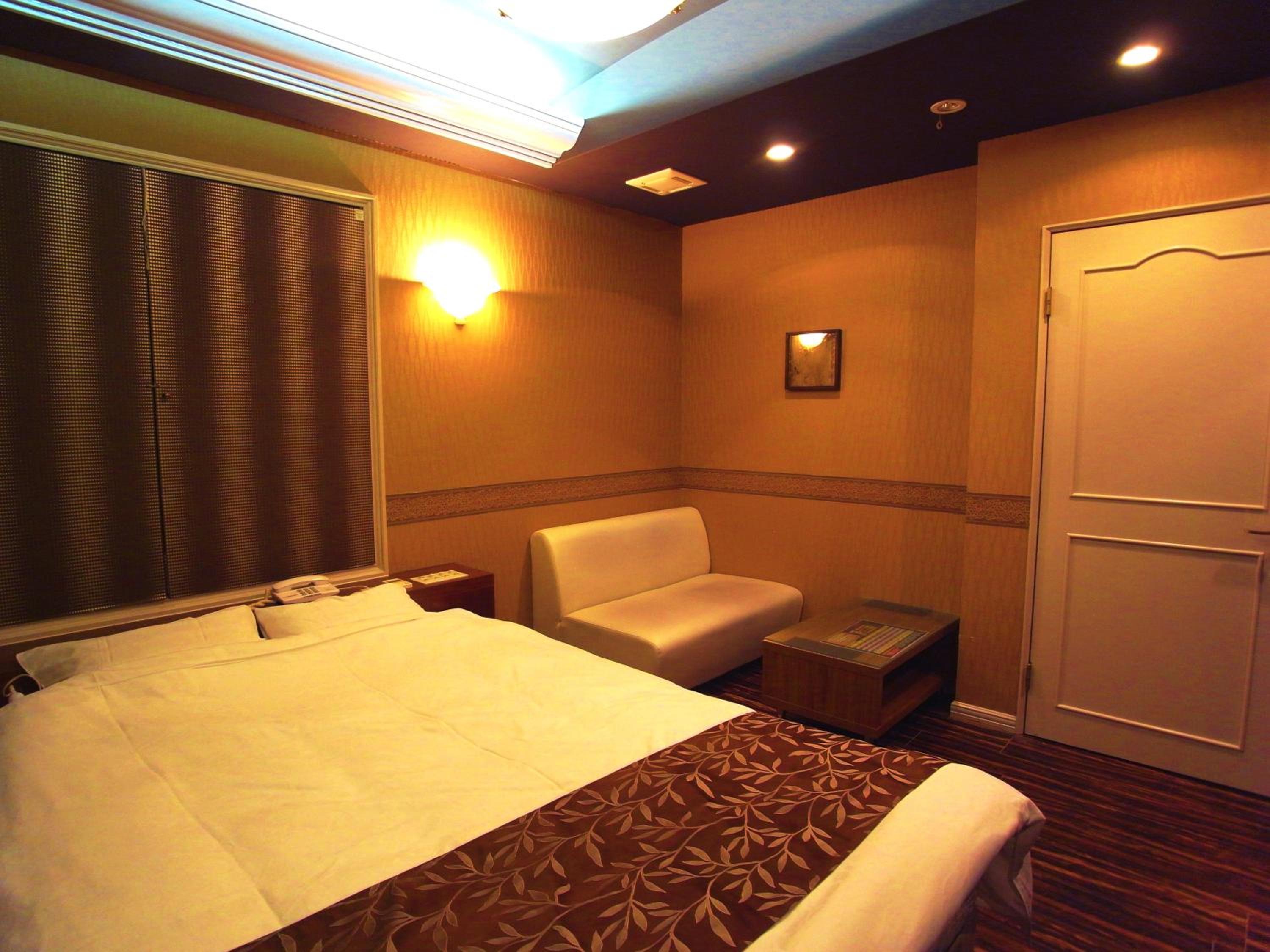 Double Room - 21:00 Check-in
