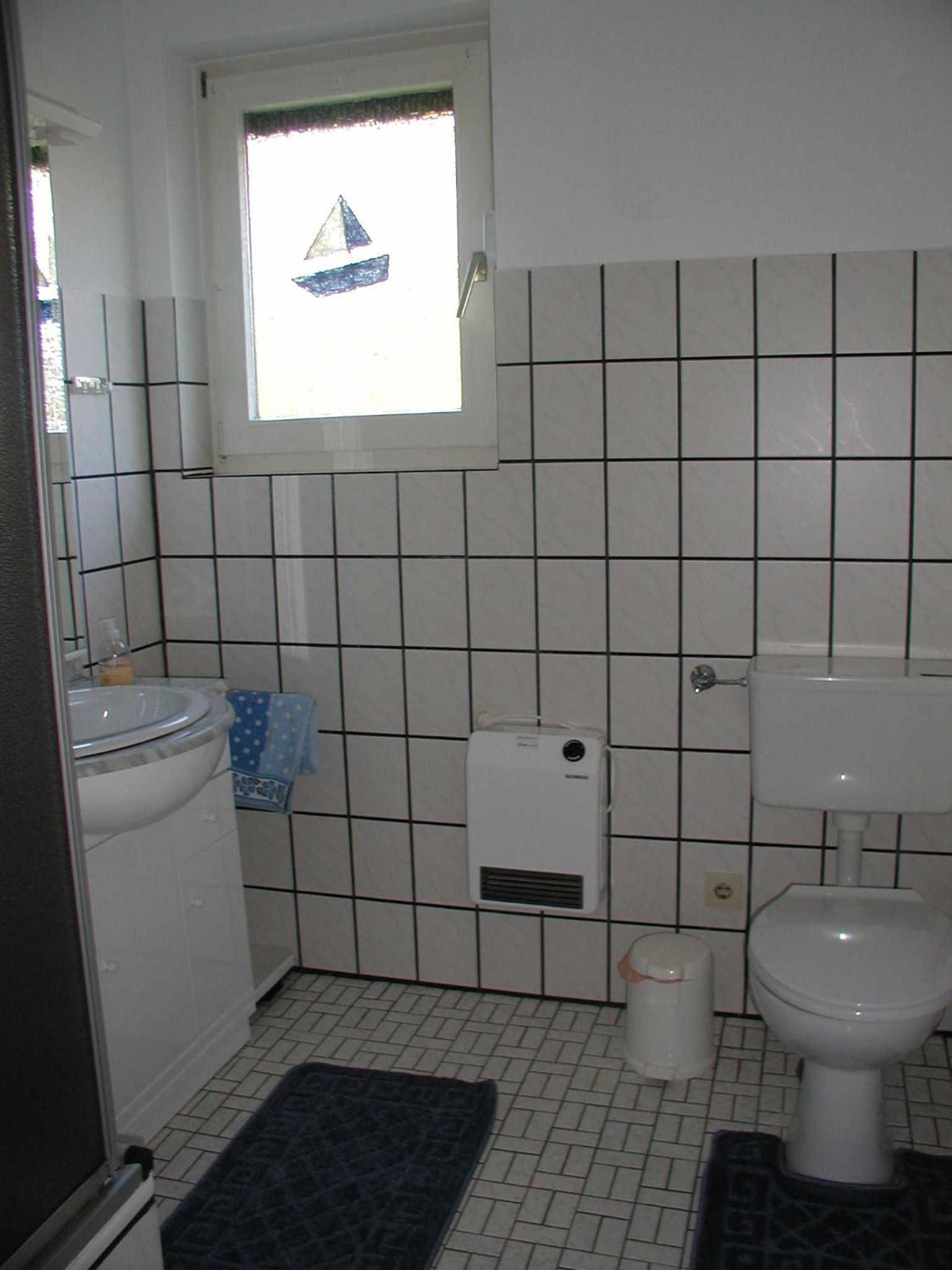 Two-Bedroom House photo 3