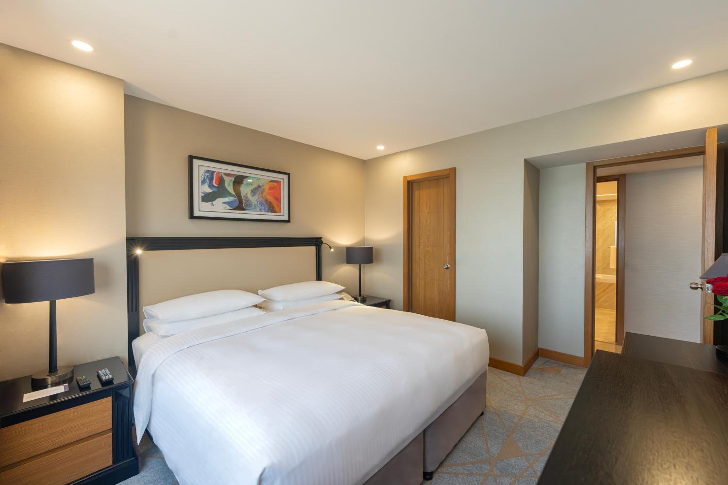 Premium Two Bedroom Large Family Apartment with Kitchen (10% discount on Spa treatments) photo 2