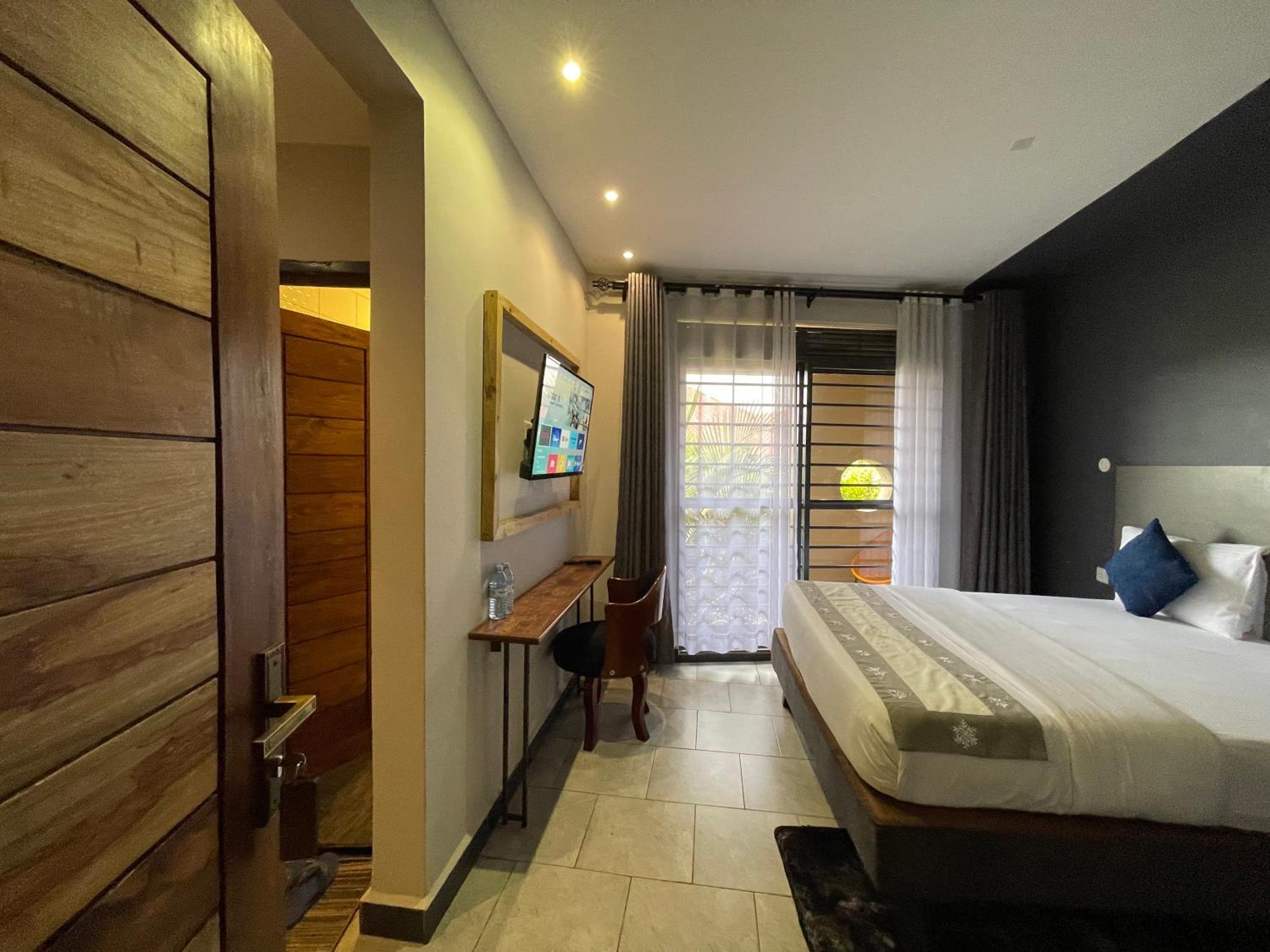 Superior Deluxe Double or Twin Room