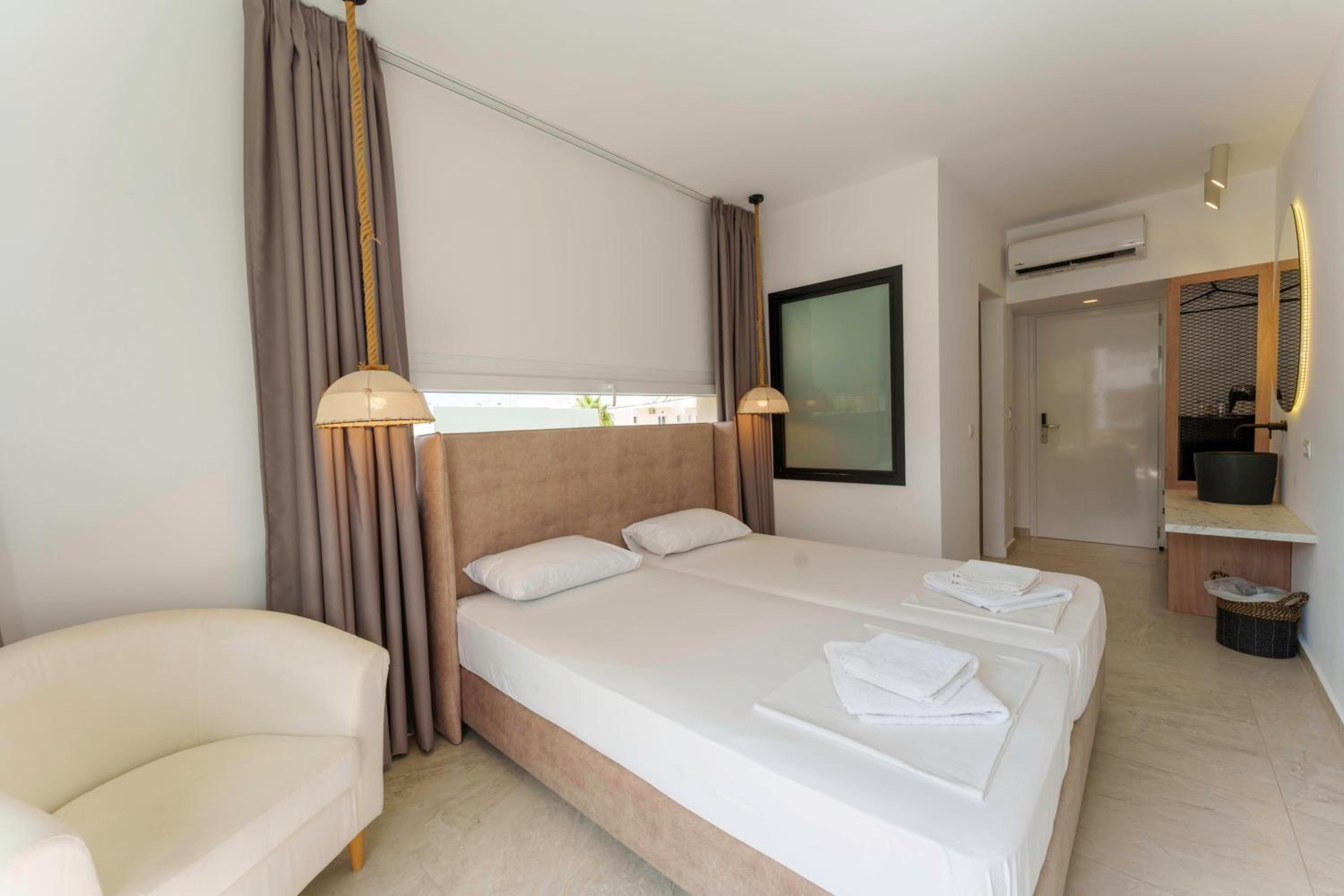 Deluxe Mini Suite (up to 2 people) photo 2