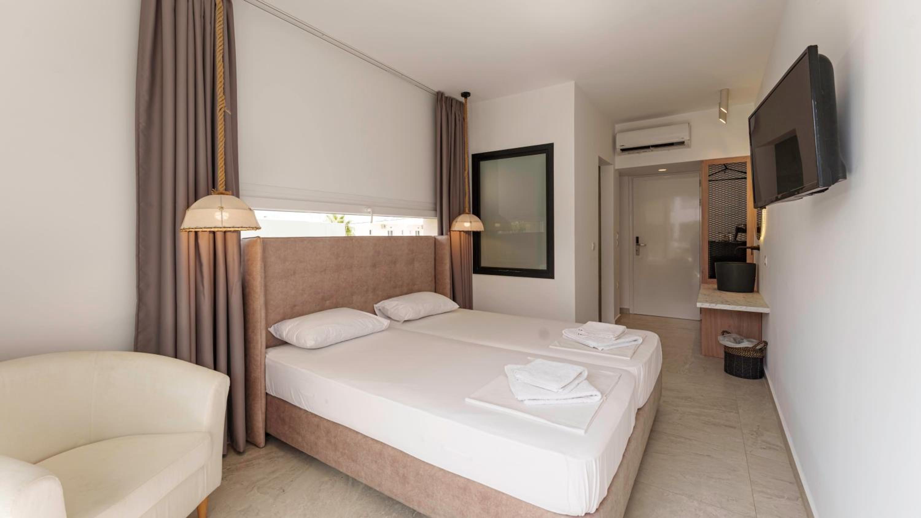 Deluxe Mini Suite (up to 2 people) photo 1