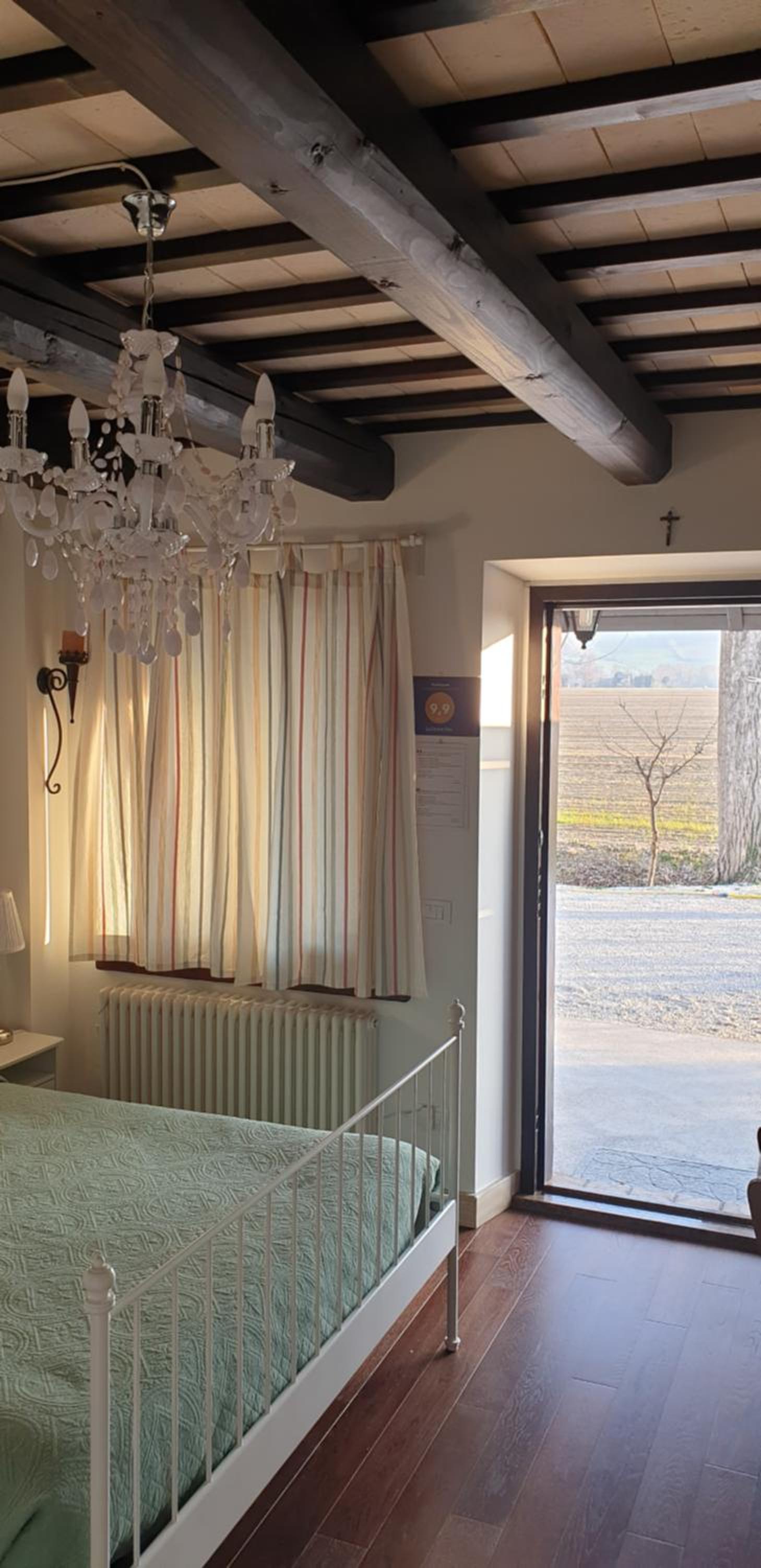 Large Double Room - Photo 16