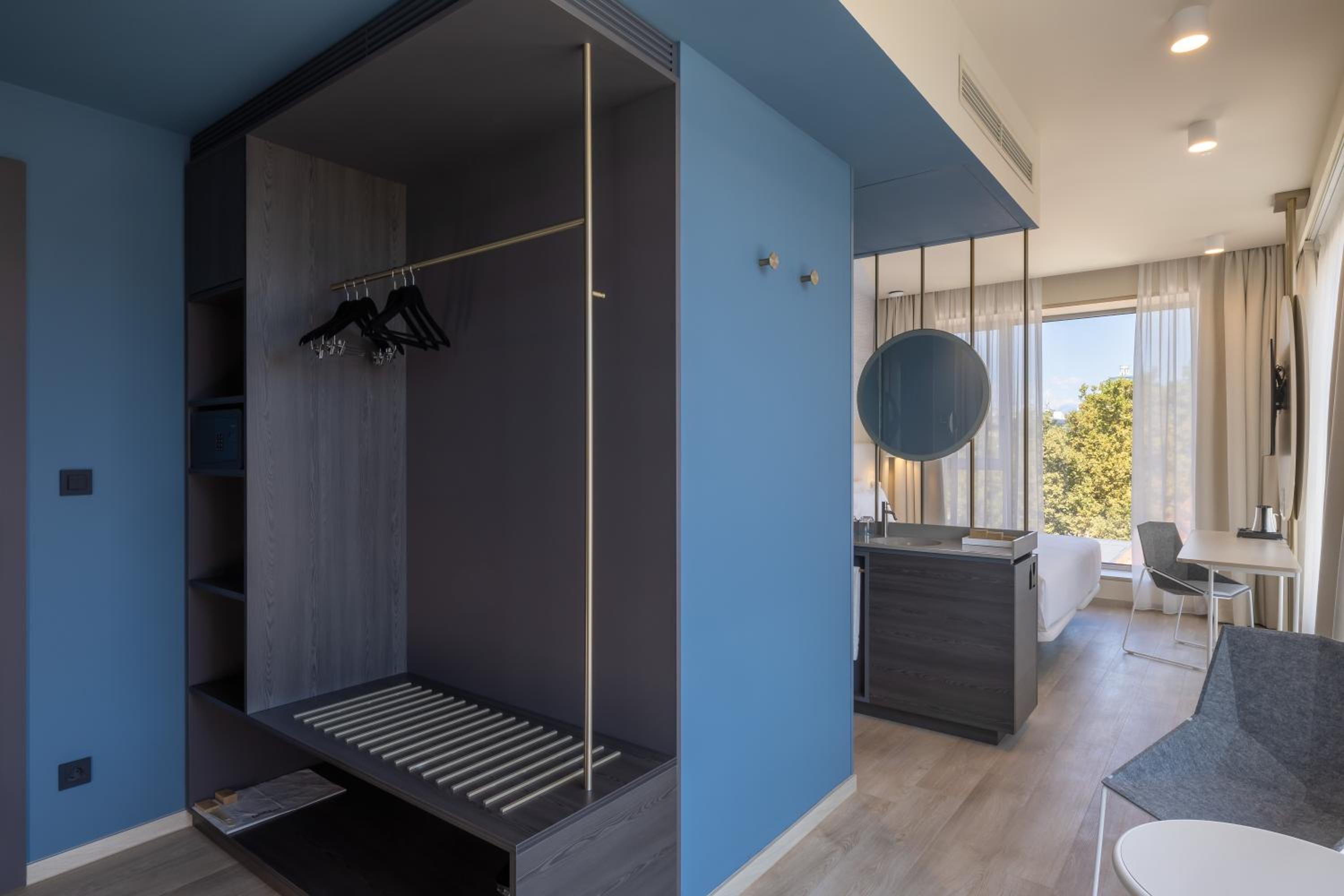 Superior Double or Twin Room Castle View - Photo 5