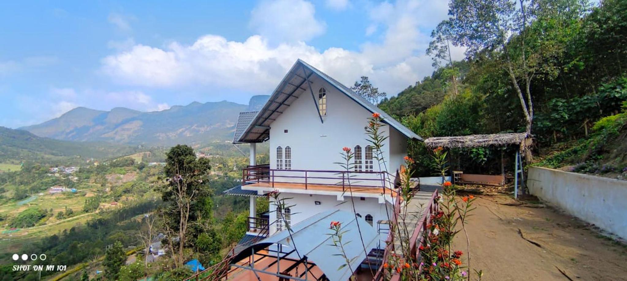 One-Bedroom House photo 2