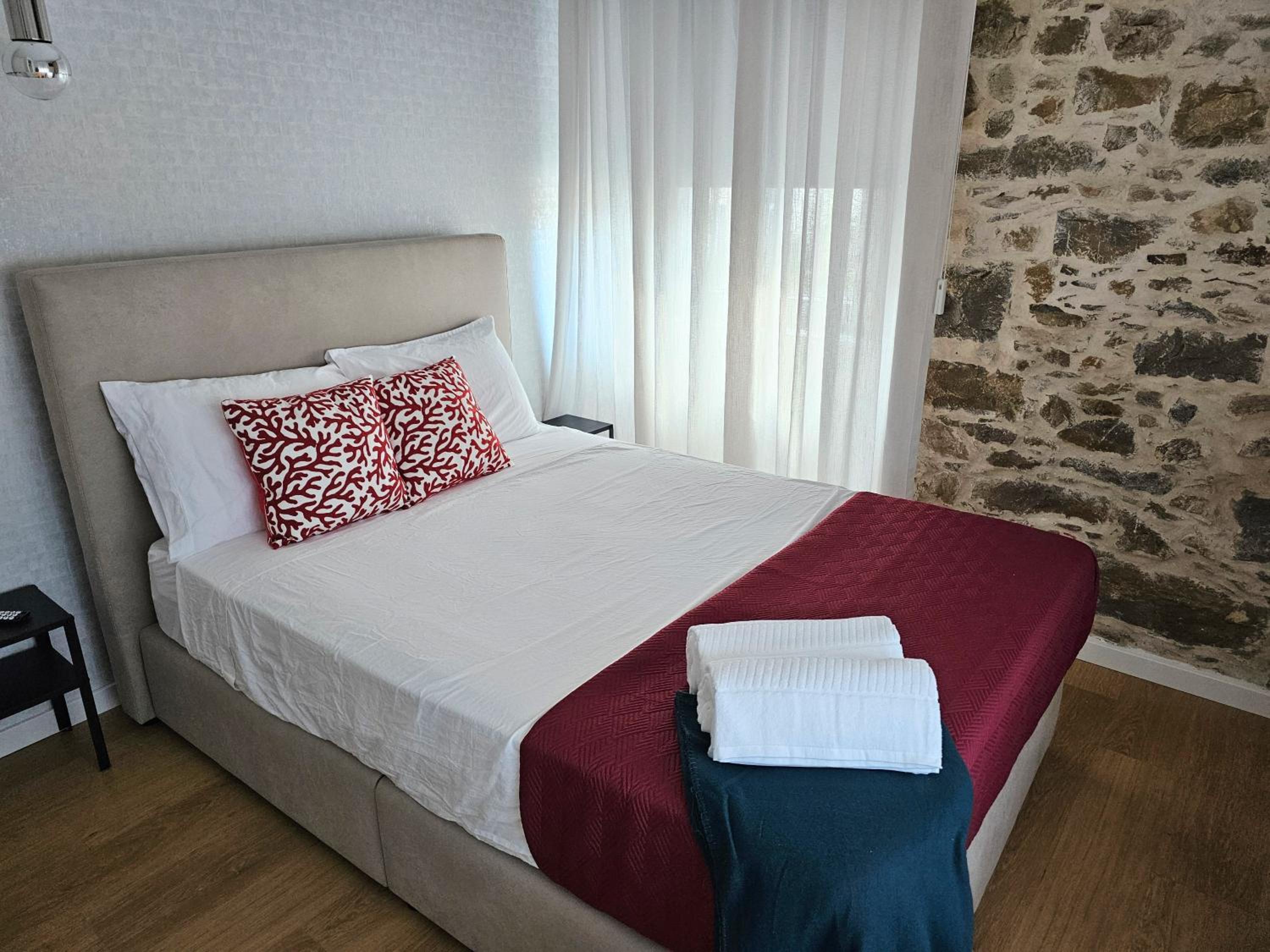 Double Room with Private Bathroom photo 1