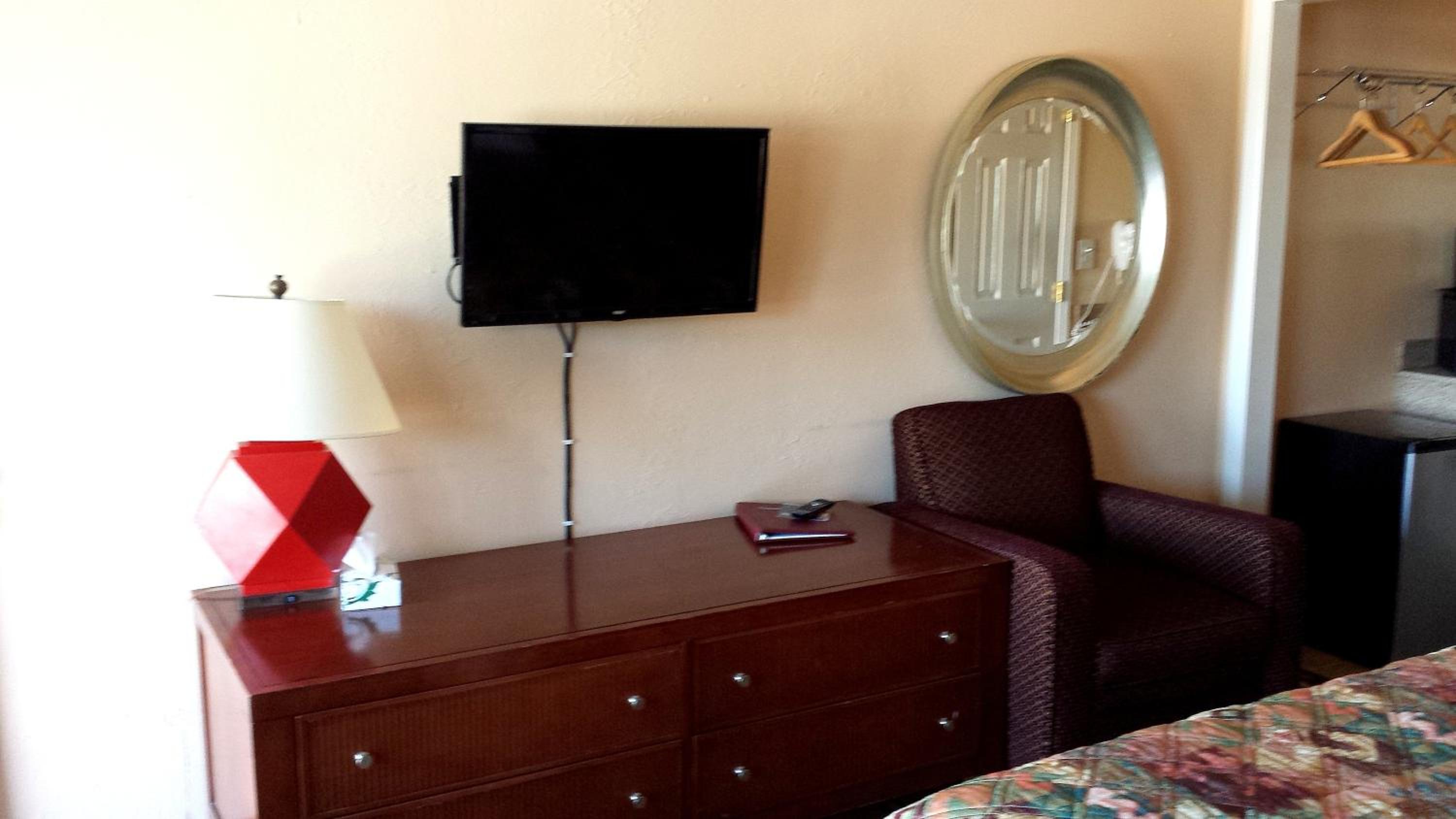 Queen Room photo 3