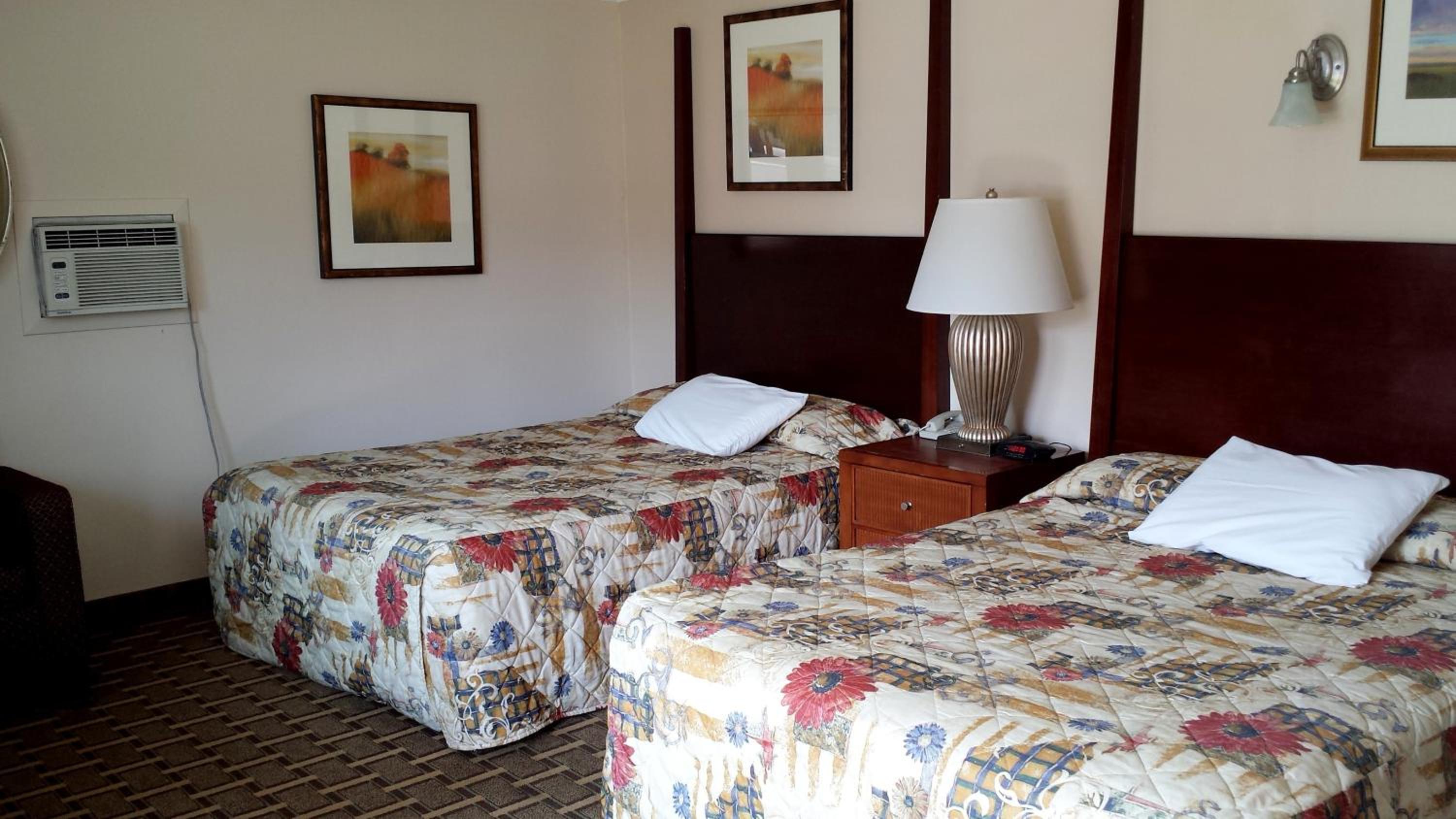 Double Room with Two Double Beds photo 1
