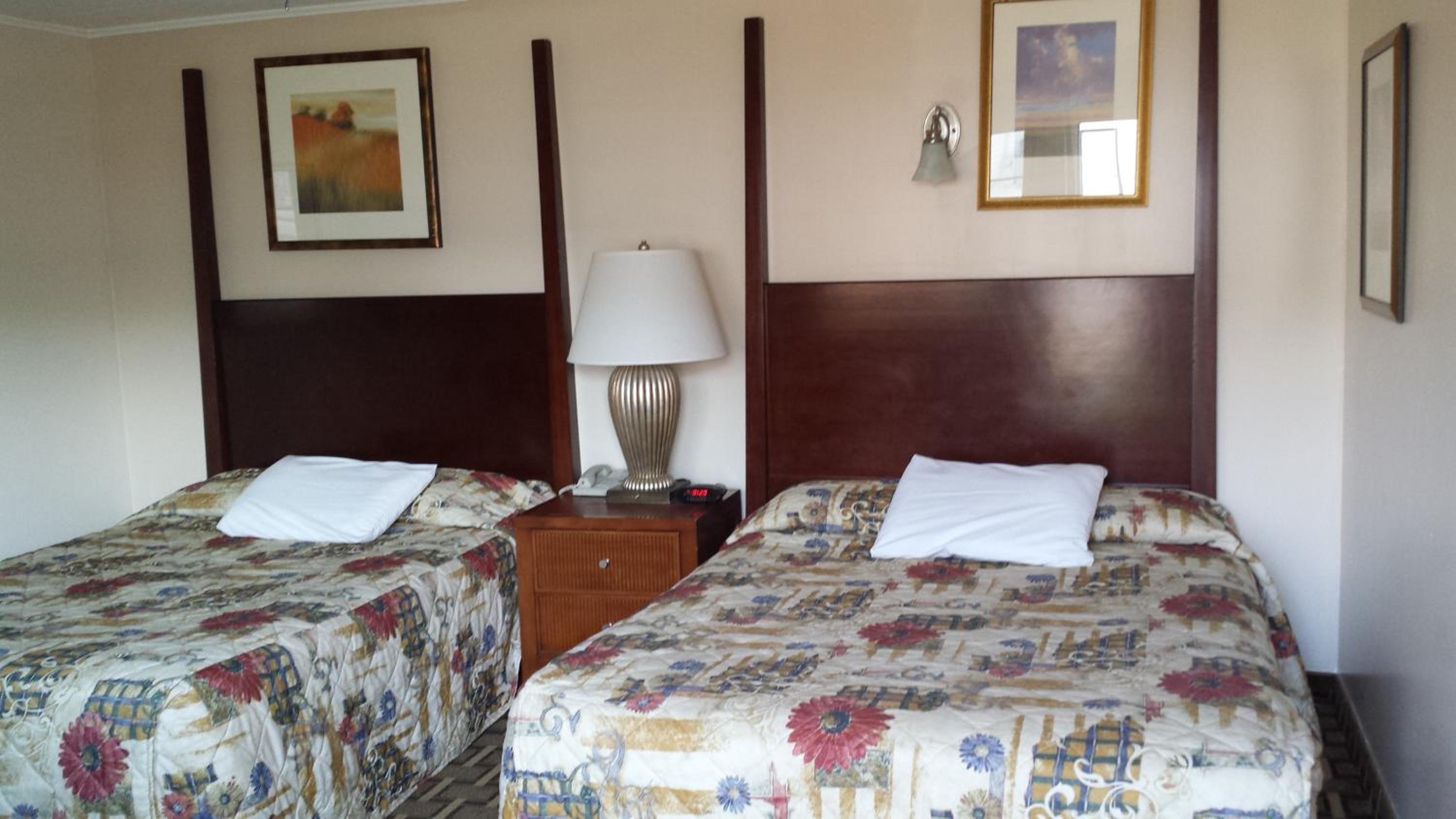 Double Room with Two Double Beds photo 3