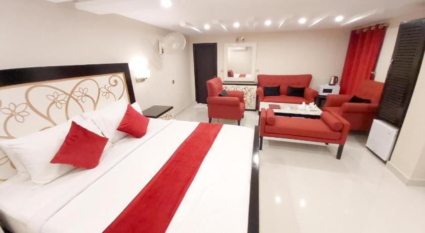 Executive Suite